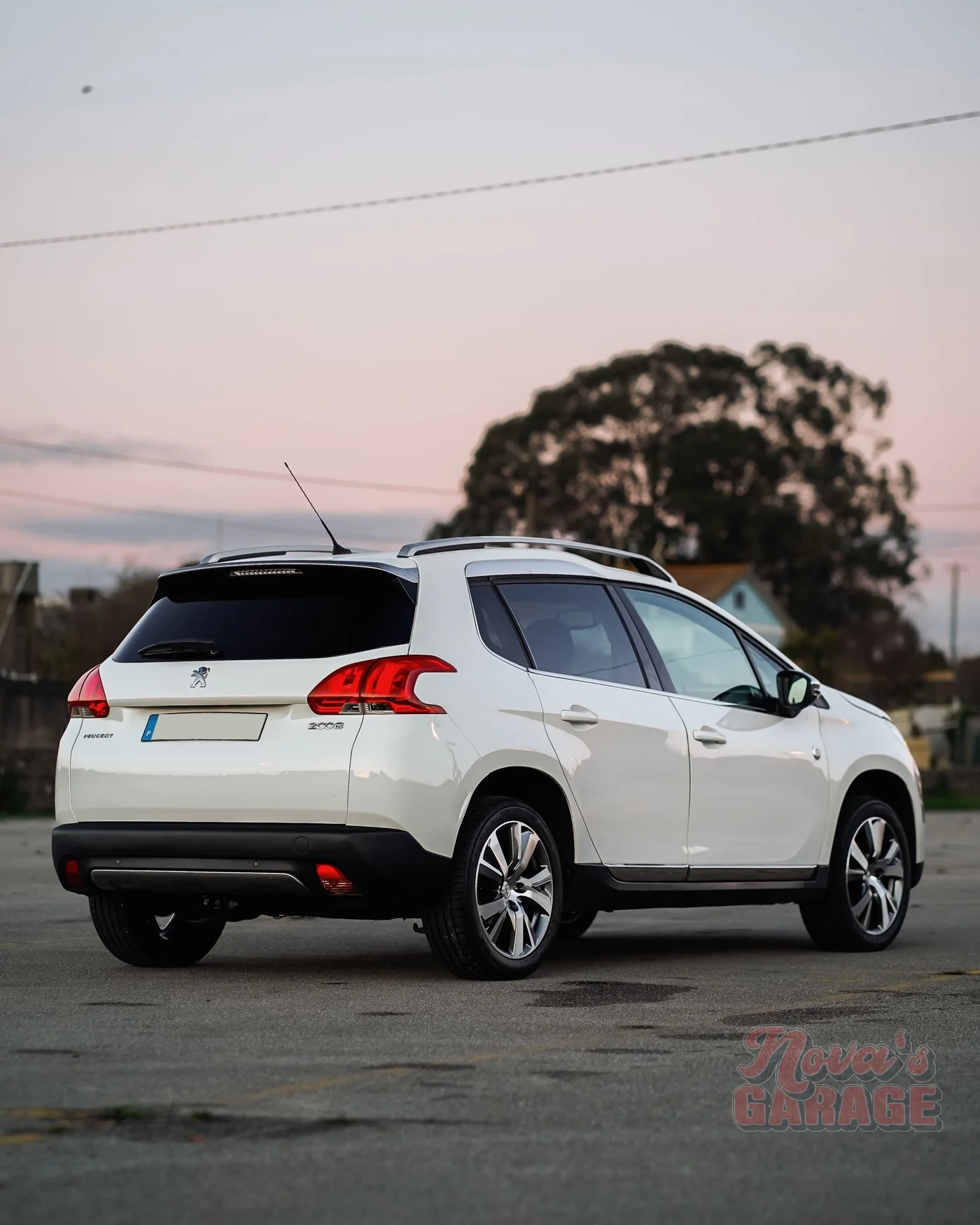 2008WhiteXWay Exterior 4x5 15