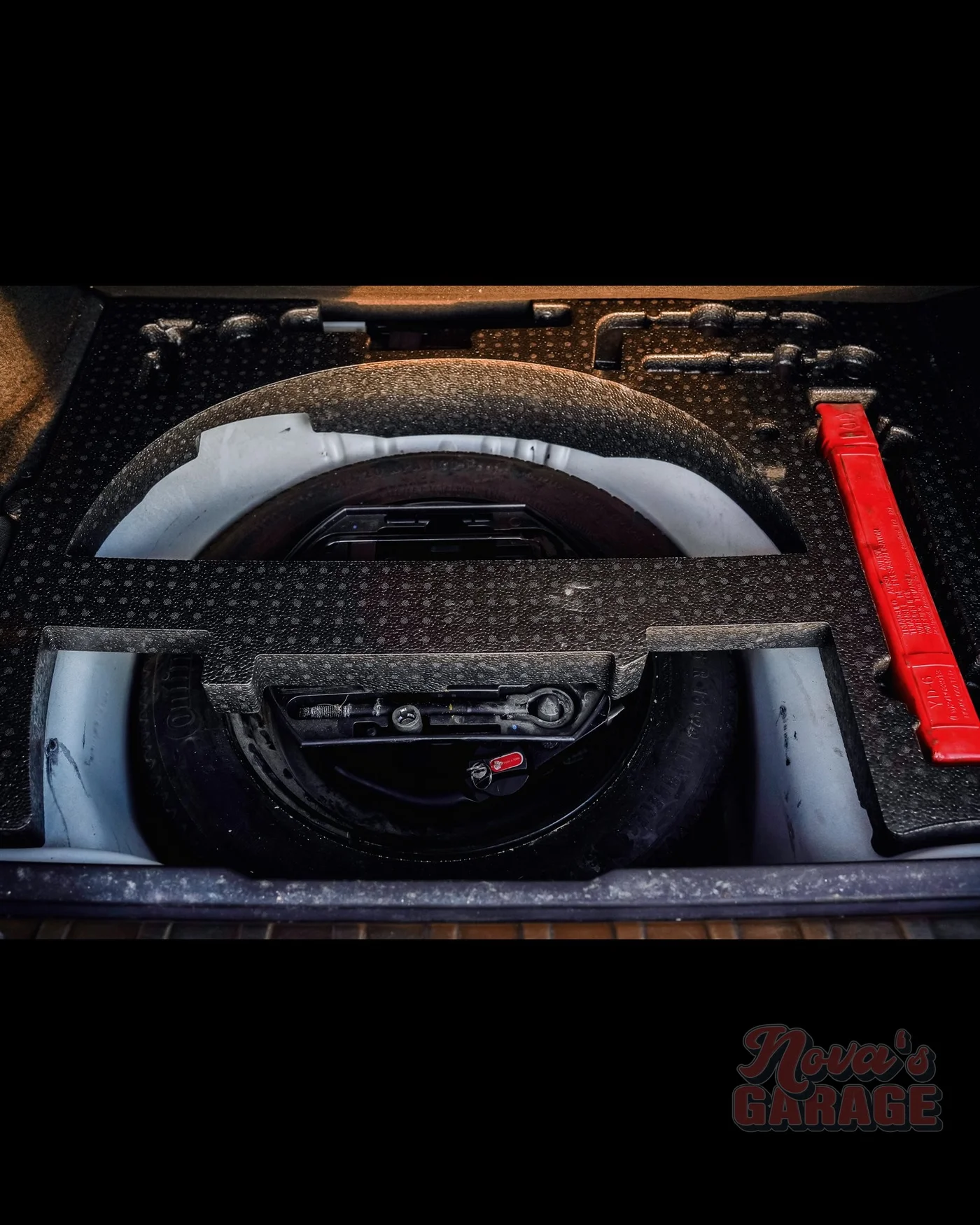 2008WhiteXWay Interior 4x5 11