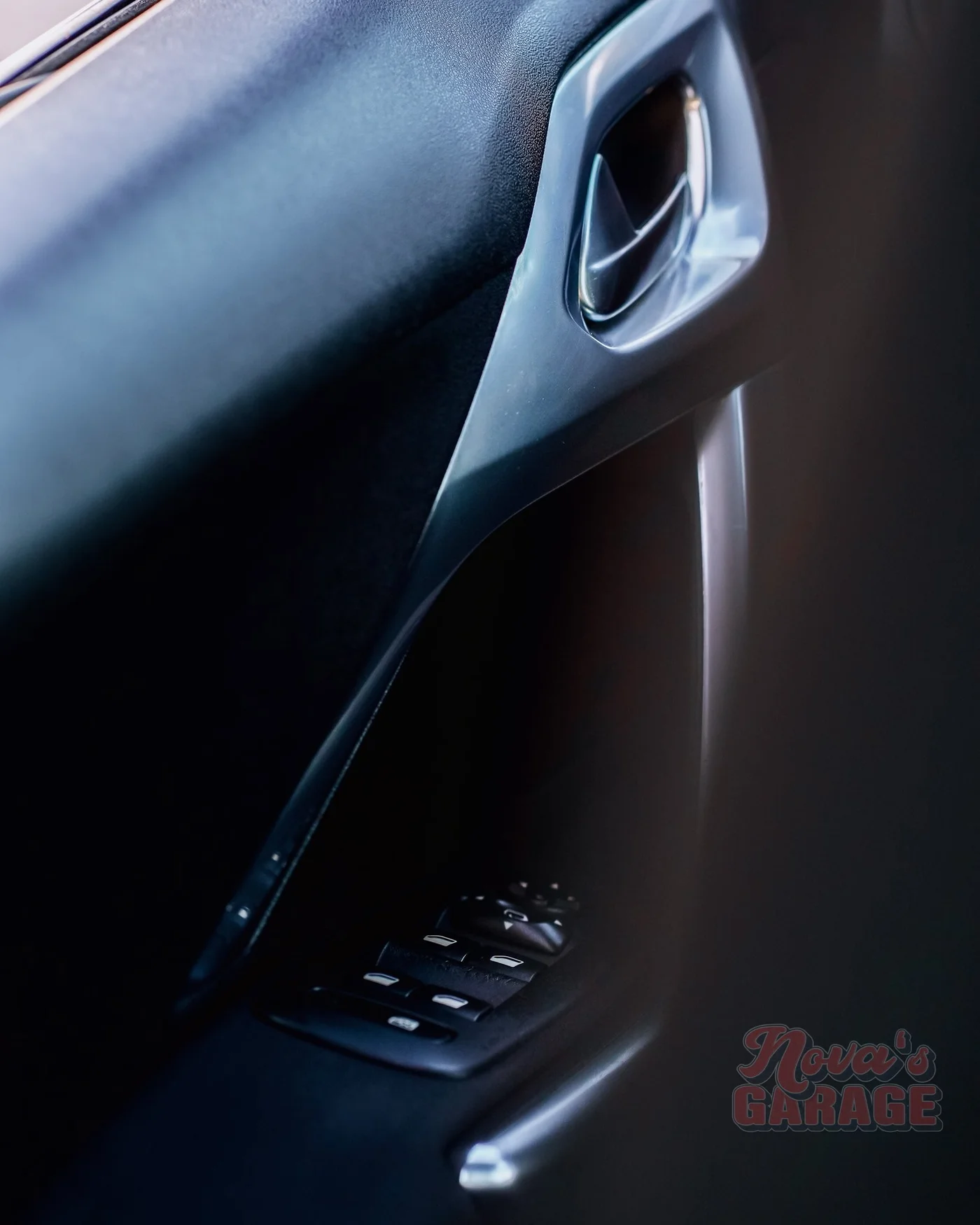 2008WhiteXWay Interior 4x5 17