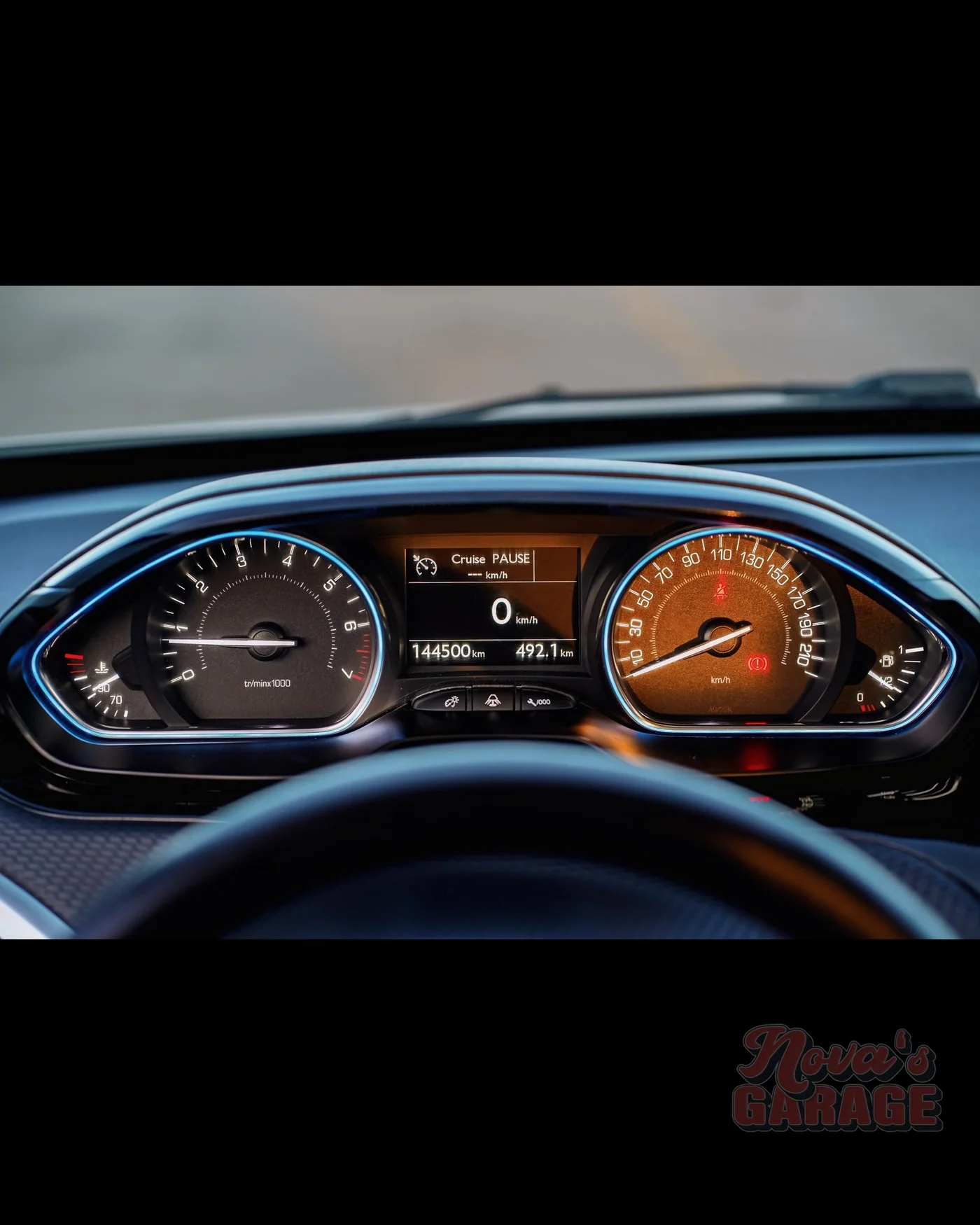 2008WhiteXWay Interior 4x5 21