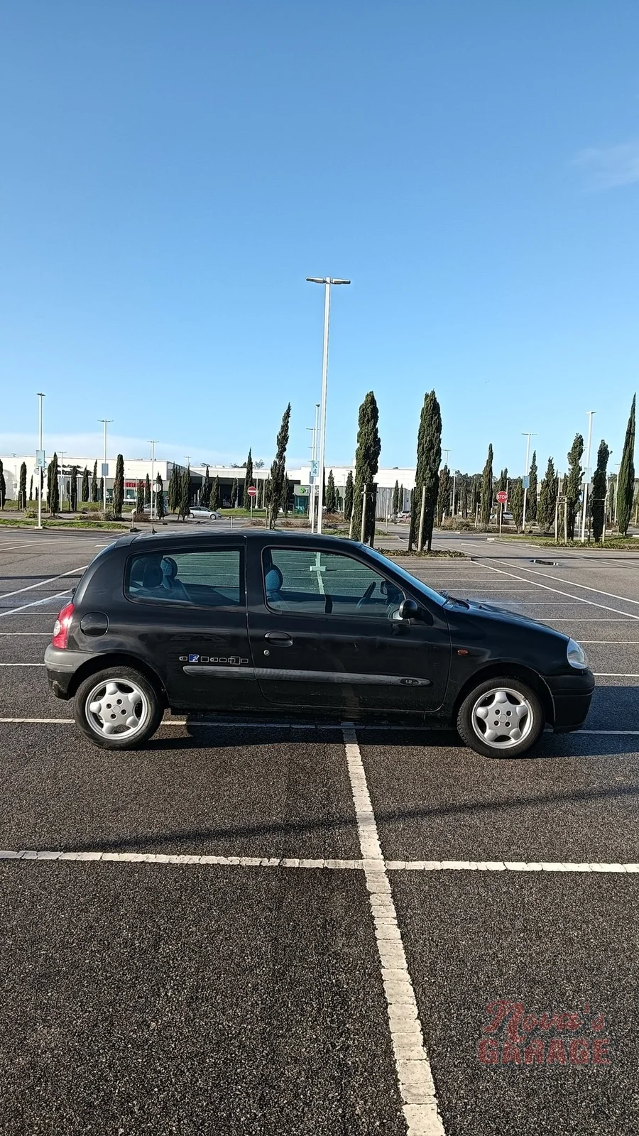 Clio Exterior 7
