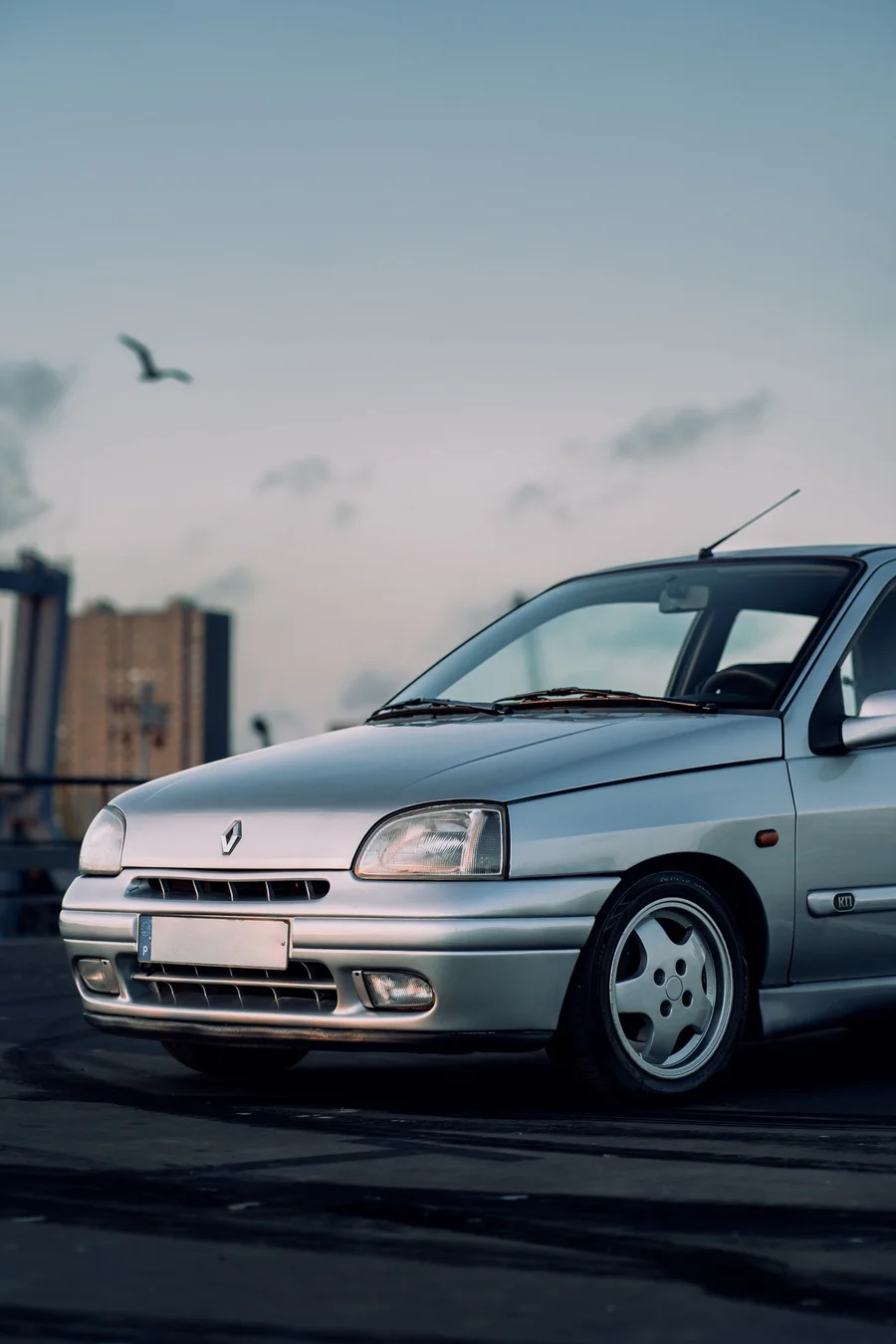 Clio RTI Exterior 15