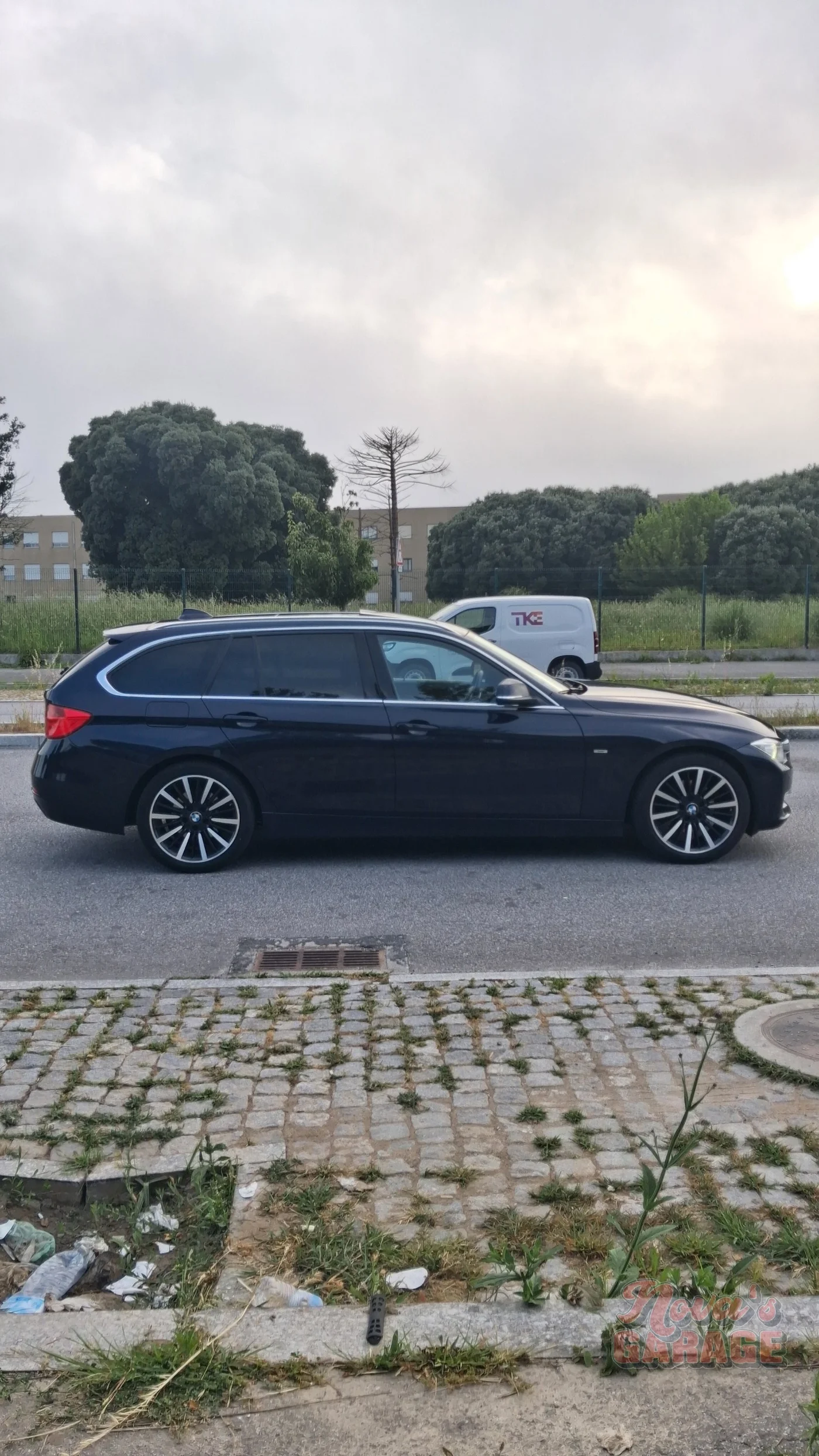 Exterior 10 6