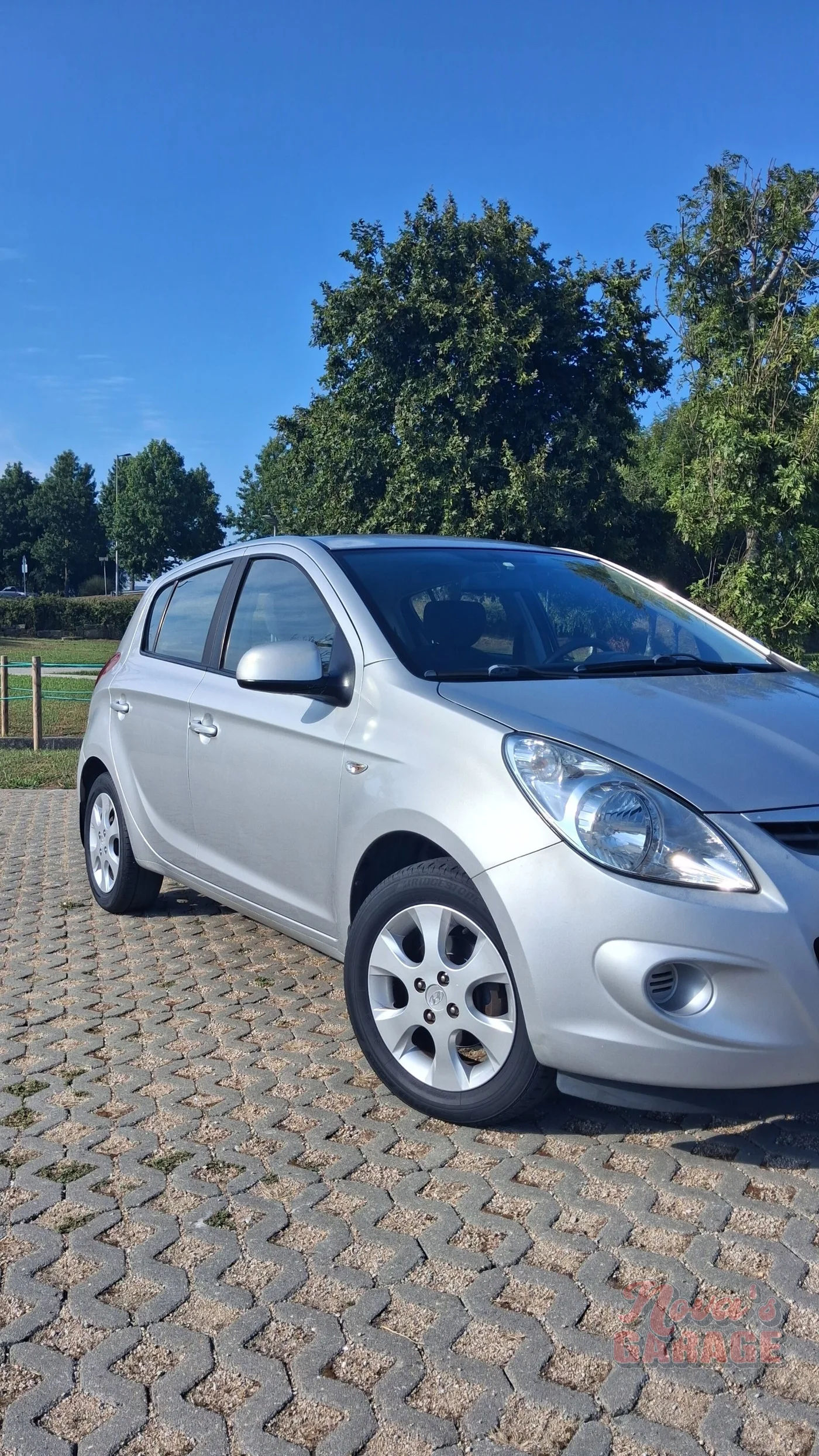 Exterior 11 10