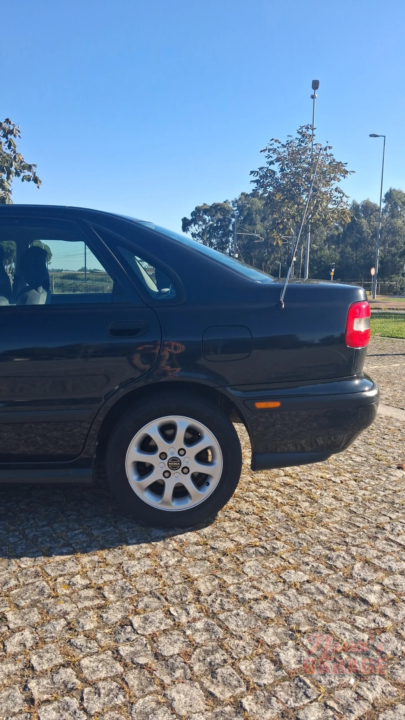 Exterior 14 8