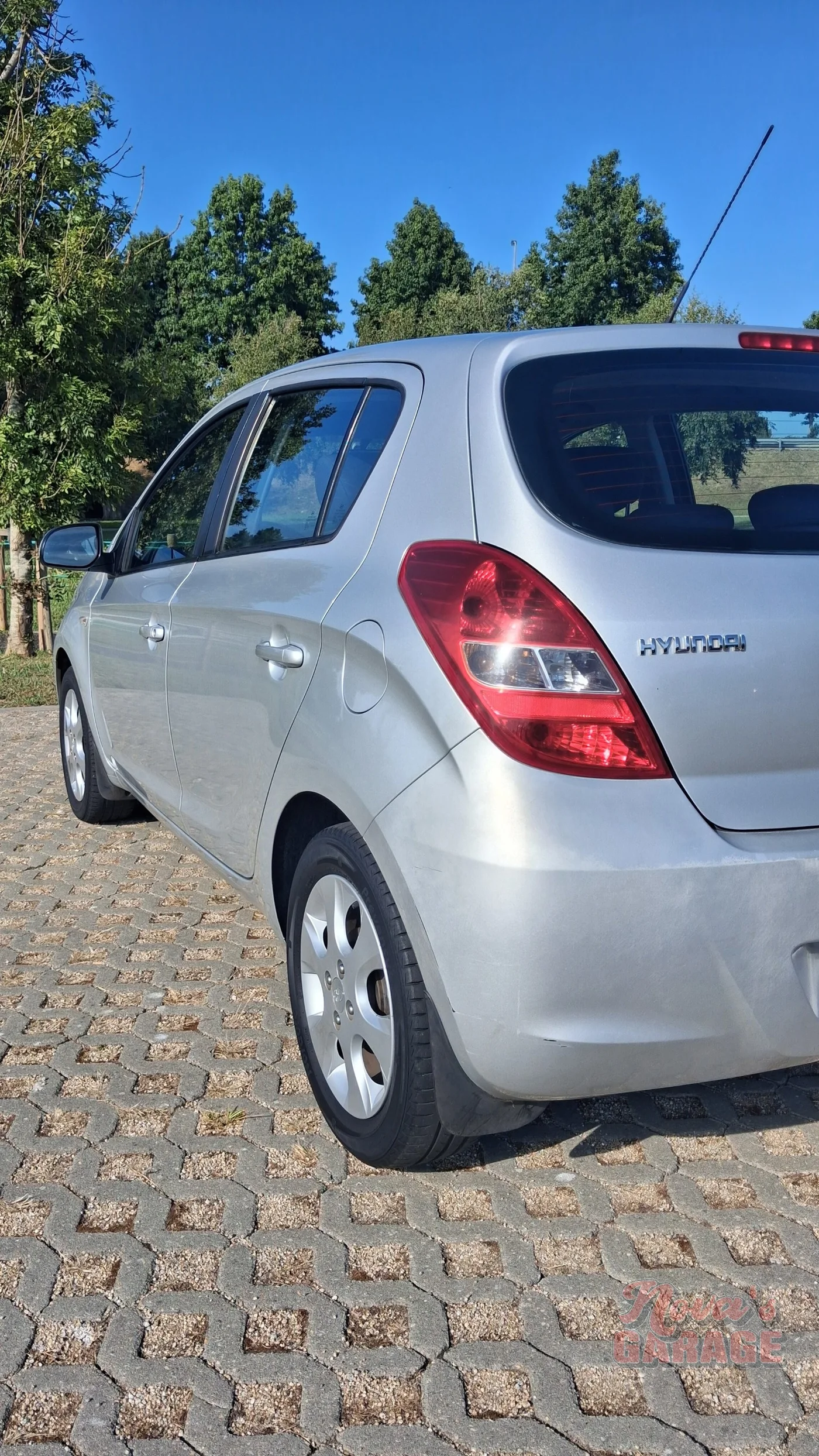 Exterior 16 5
