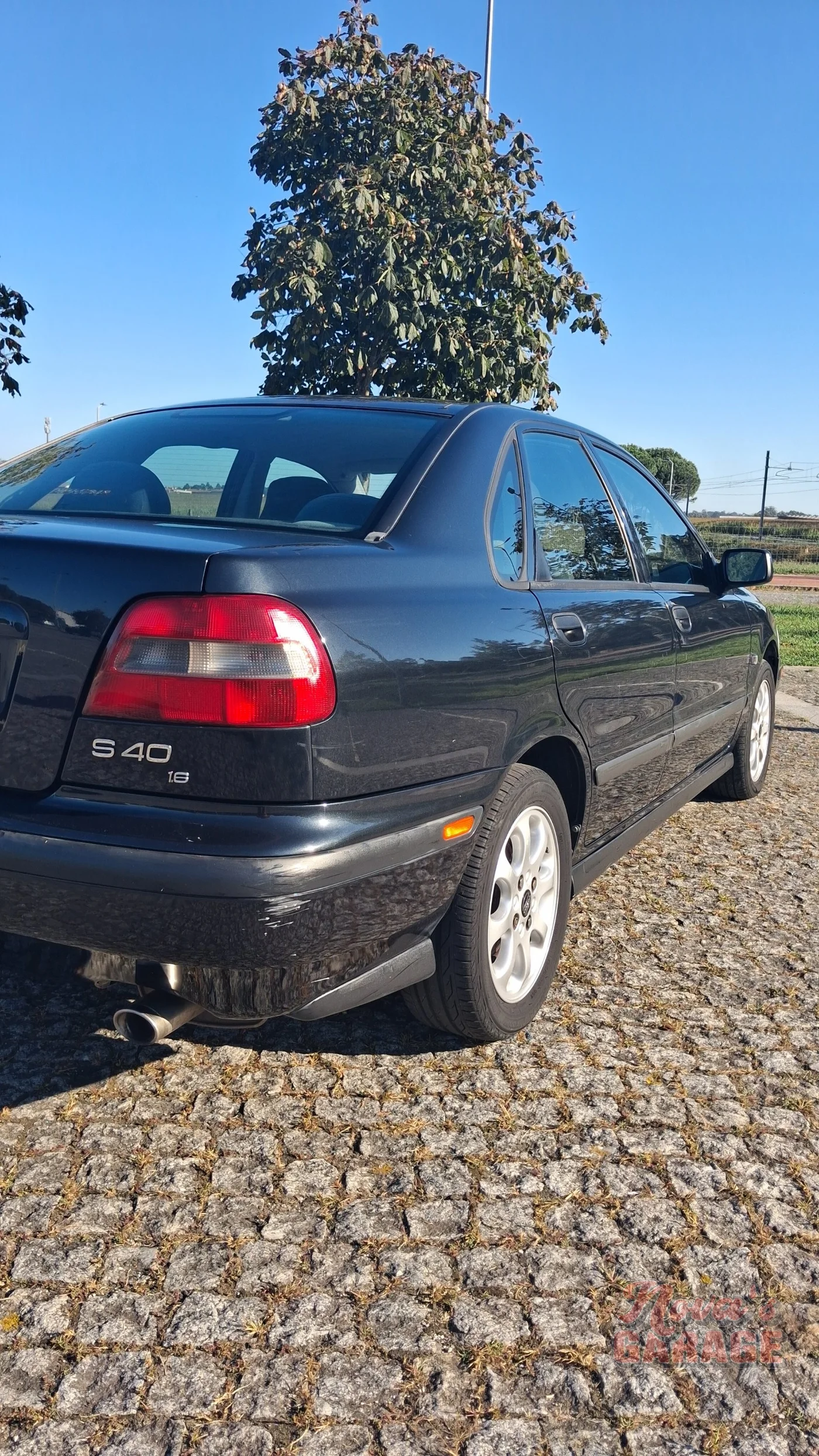 Exterior 16 6