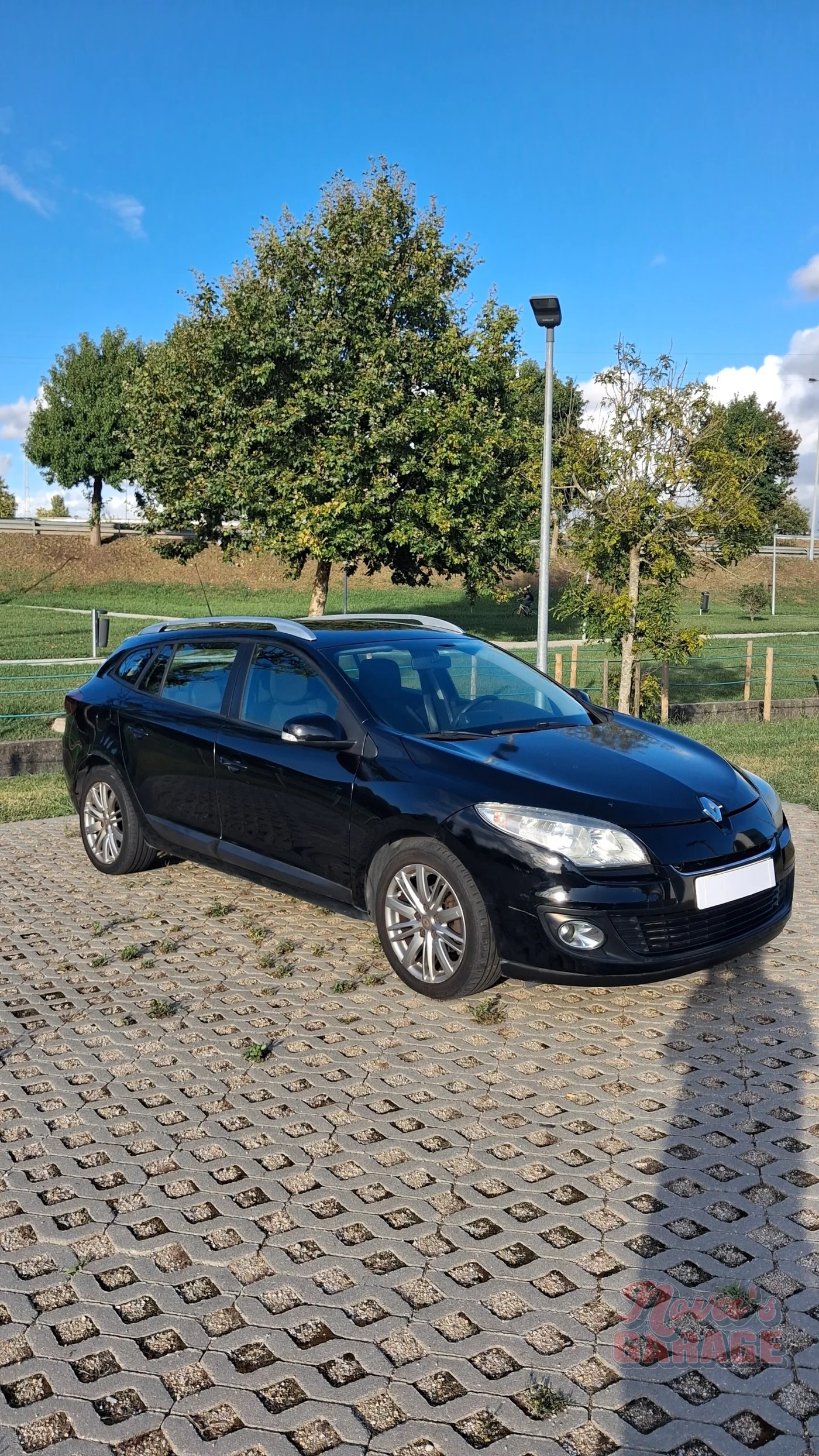 Exterior 3 14