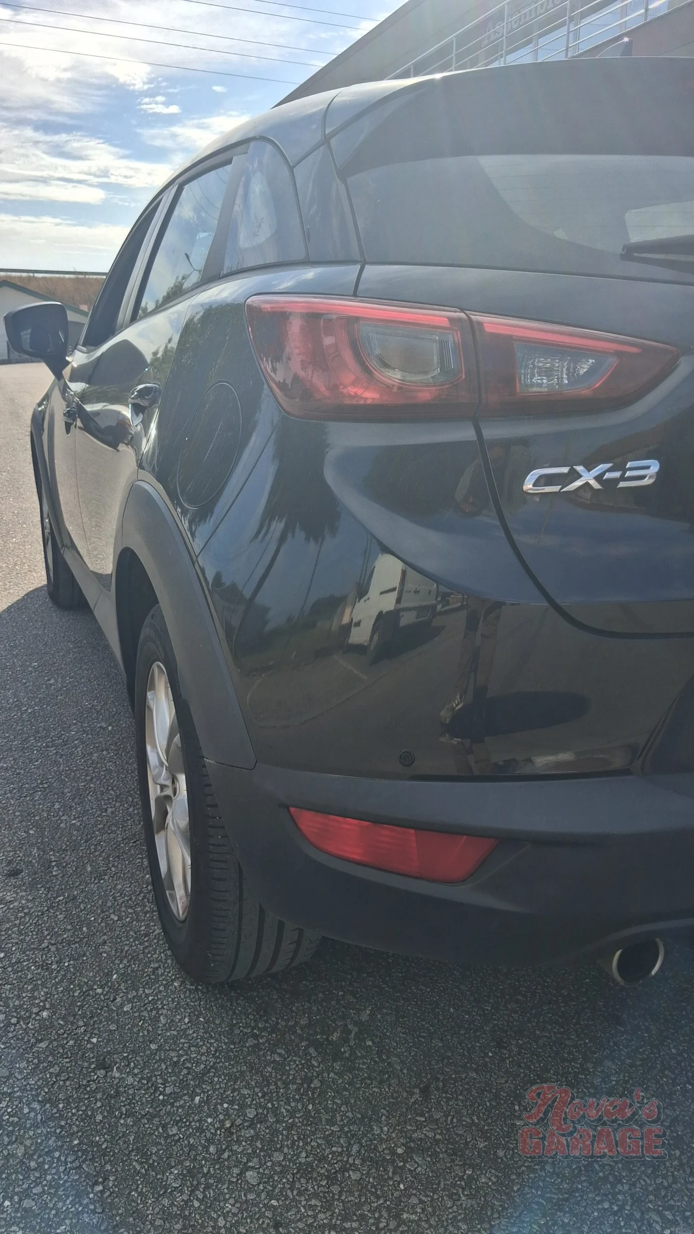 Exterior 10