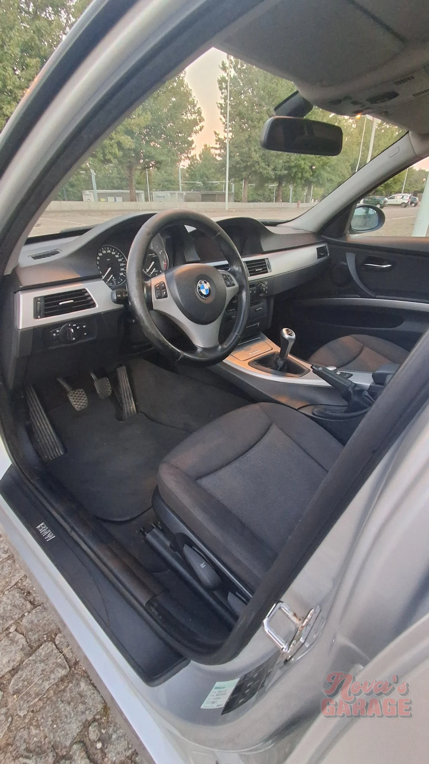 Interior 1 15