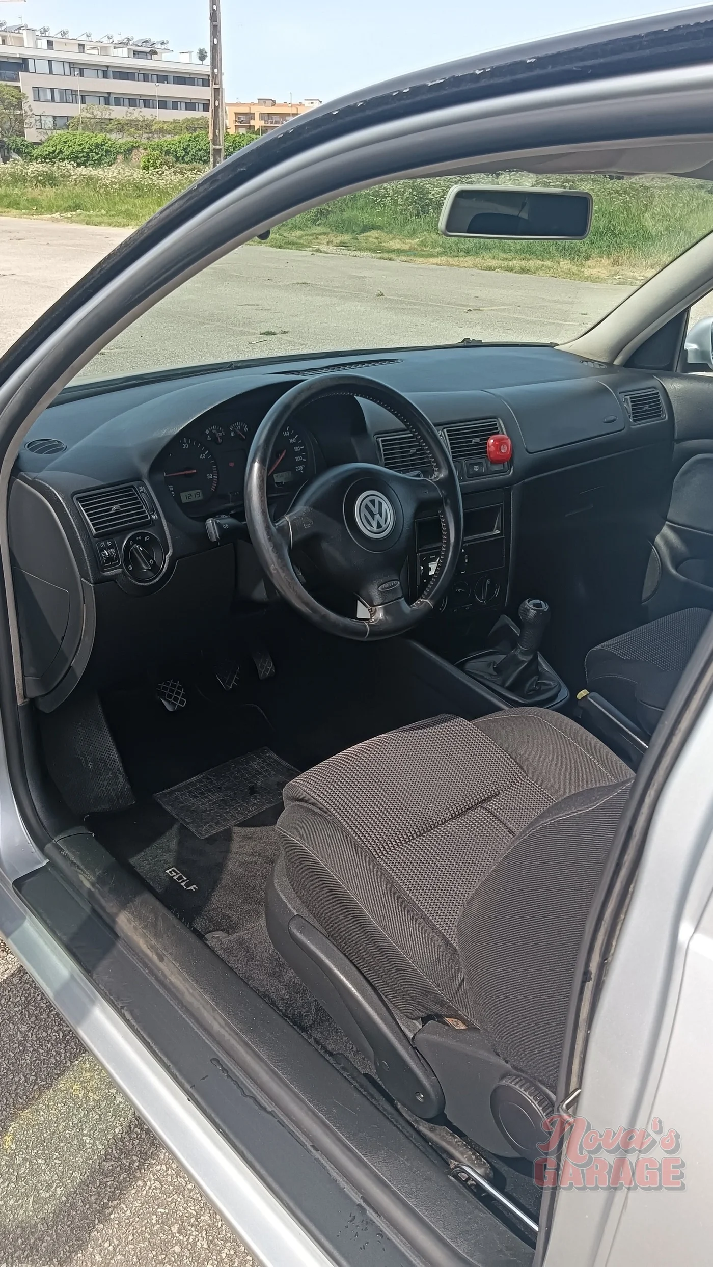 Interior 1 2
