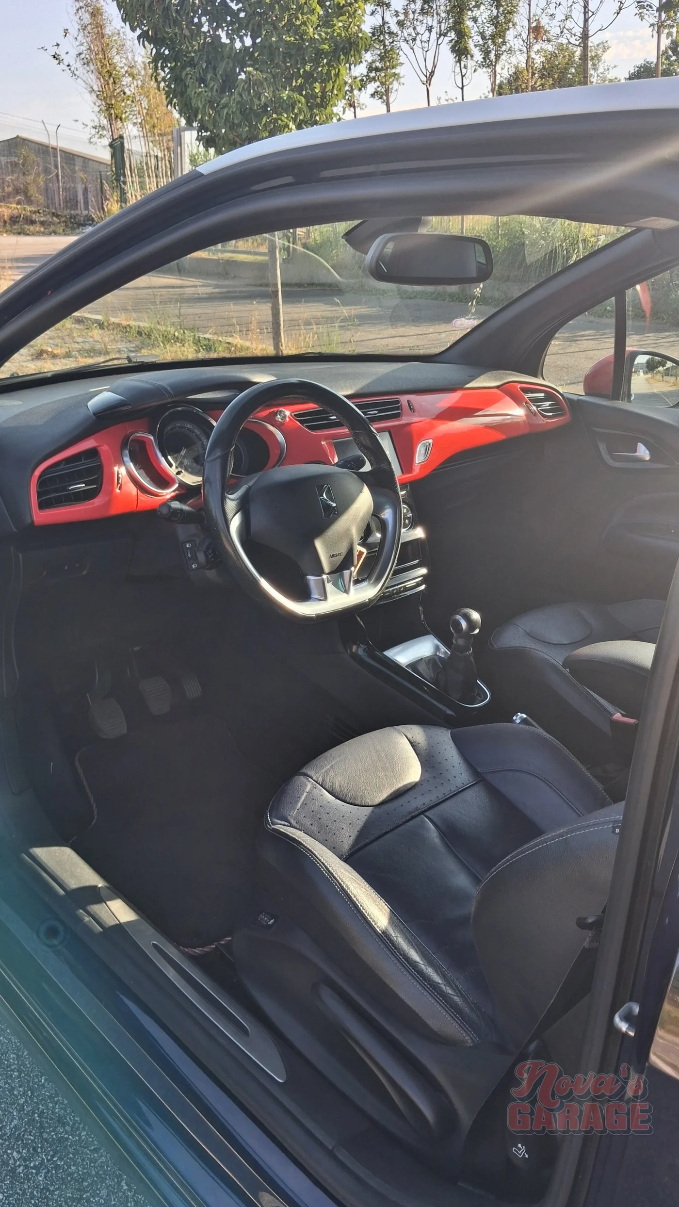 Interior 1 8