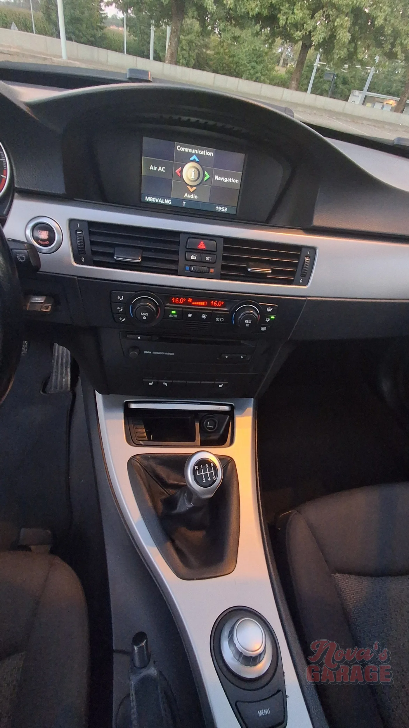 Interior 11 13
