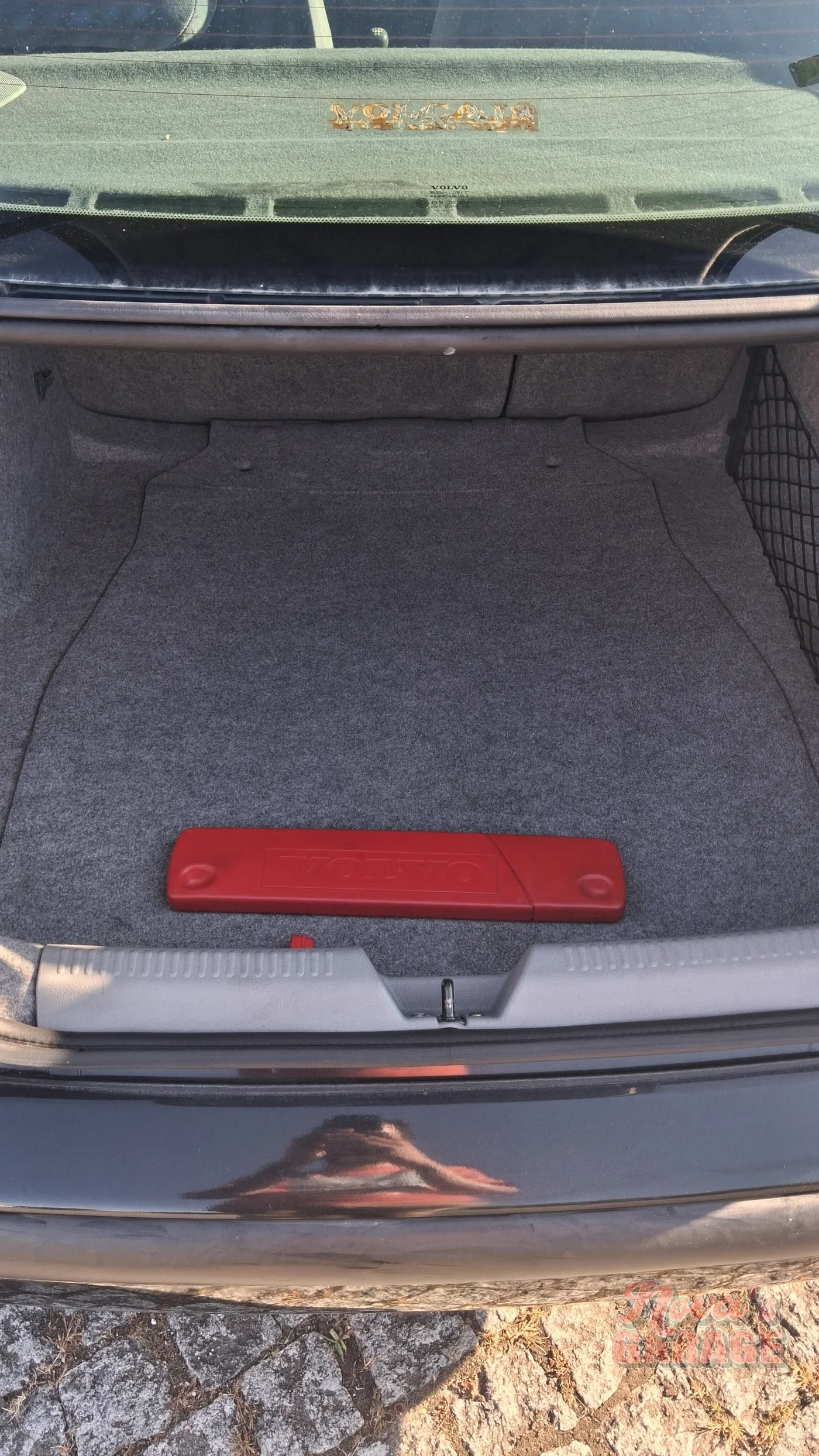 Interior 13 11
