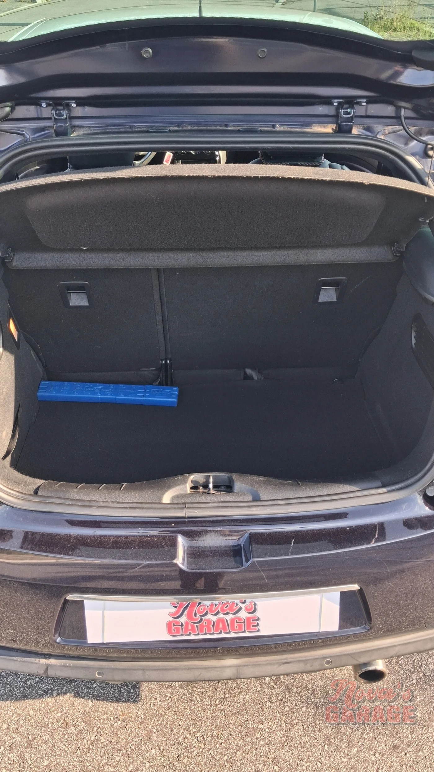 Interior 13 6