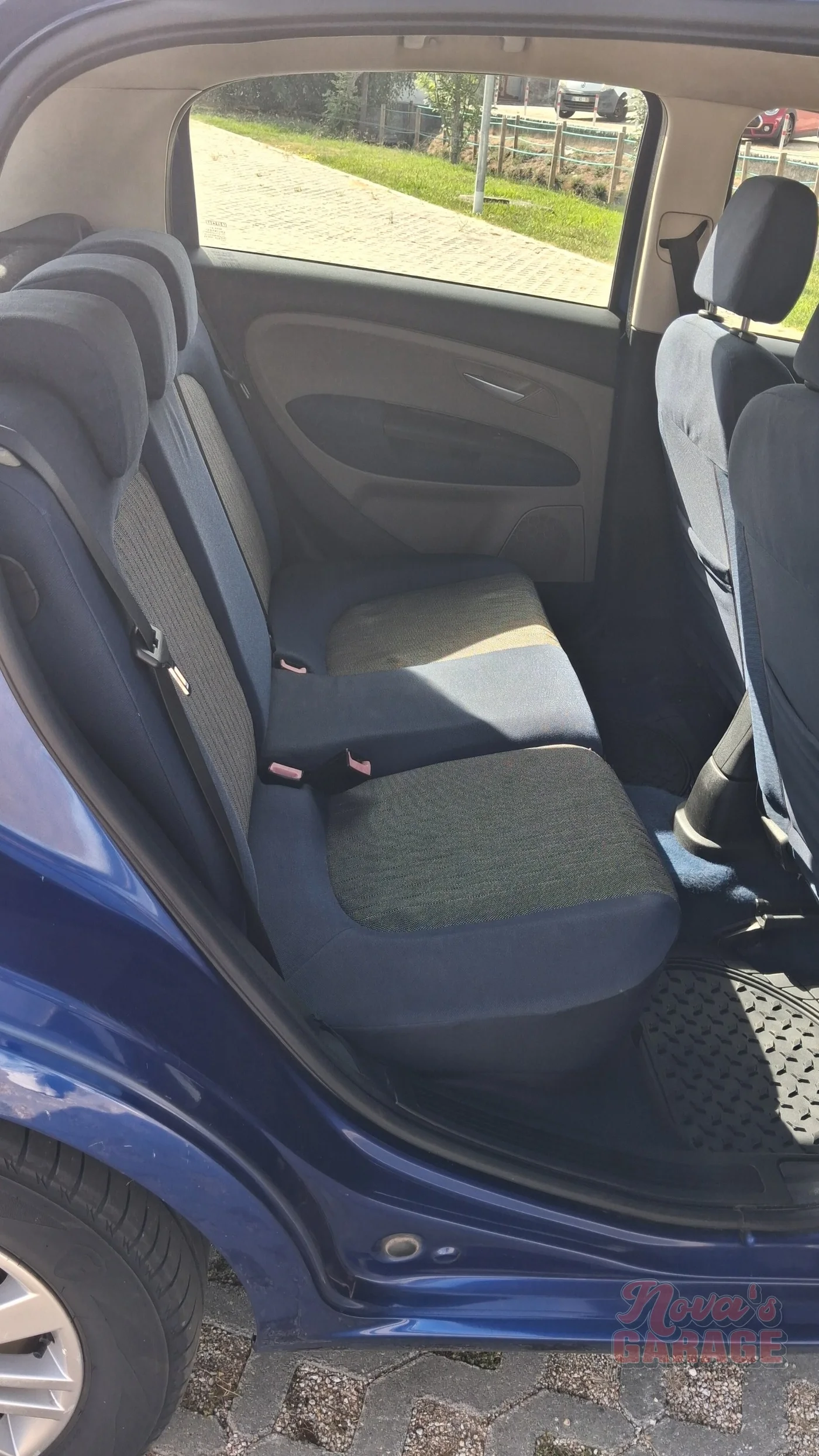 Interior 16 5