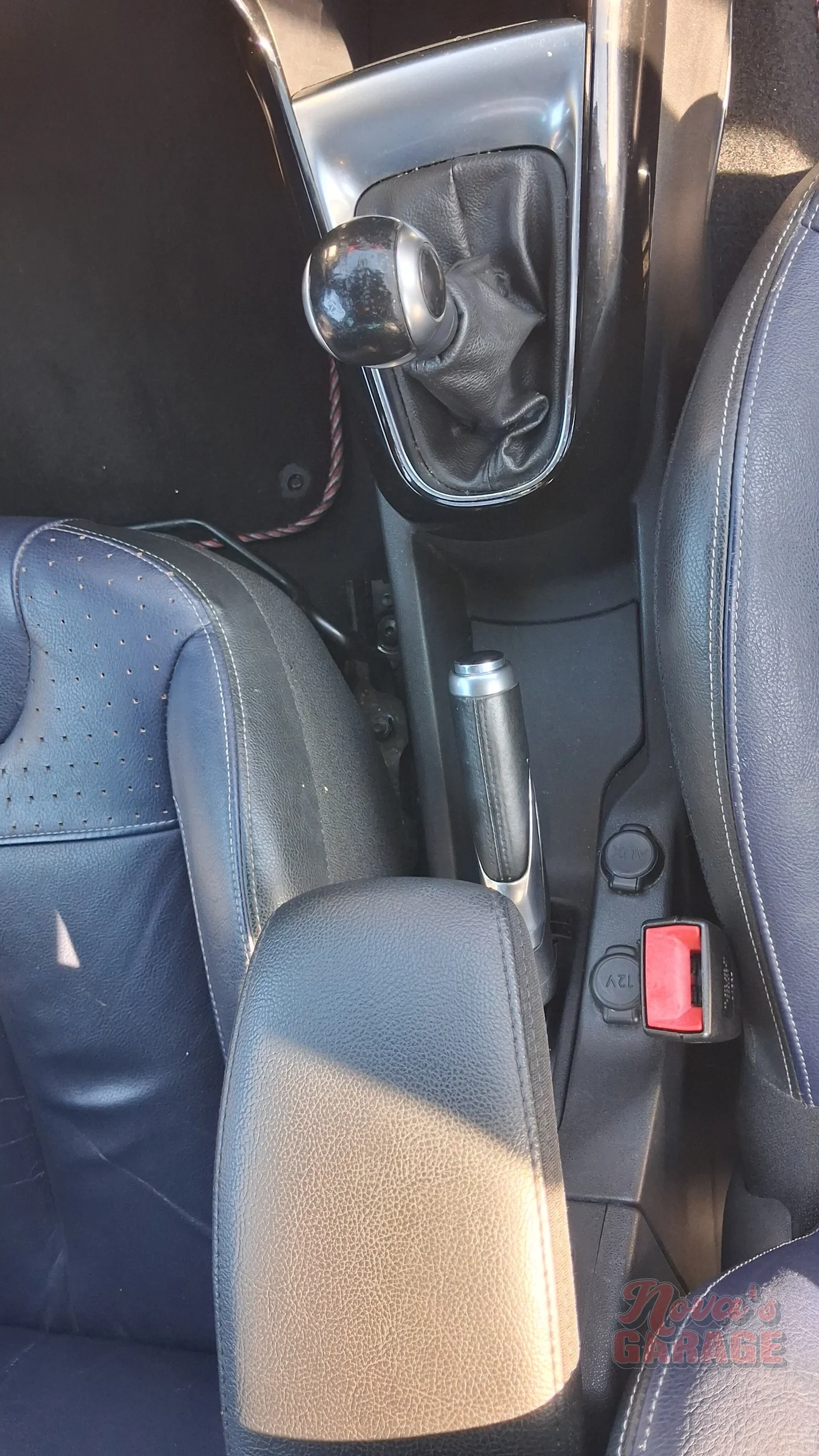 Interior 17 2