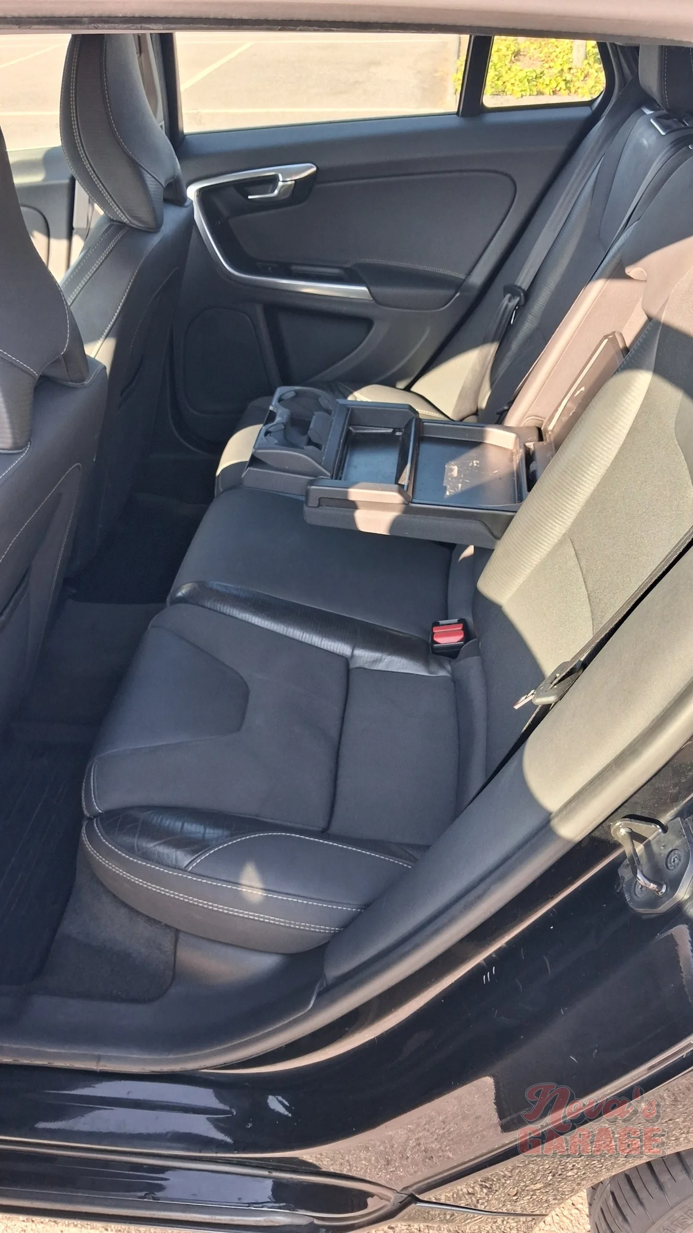 Interior 19 1
