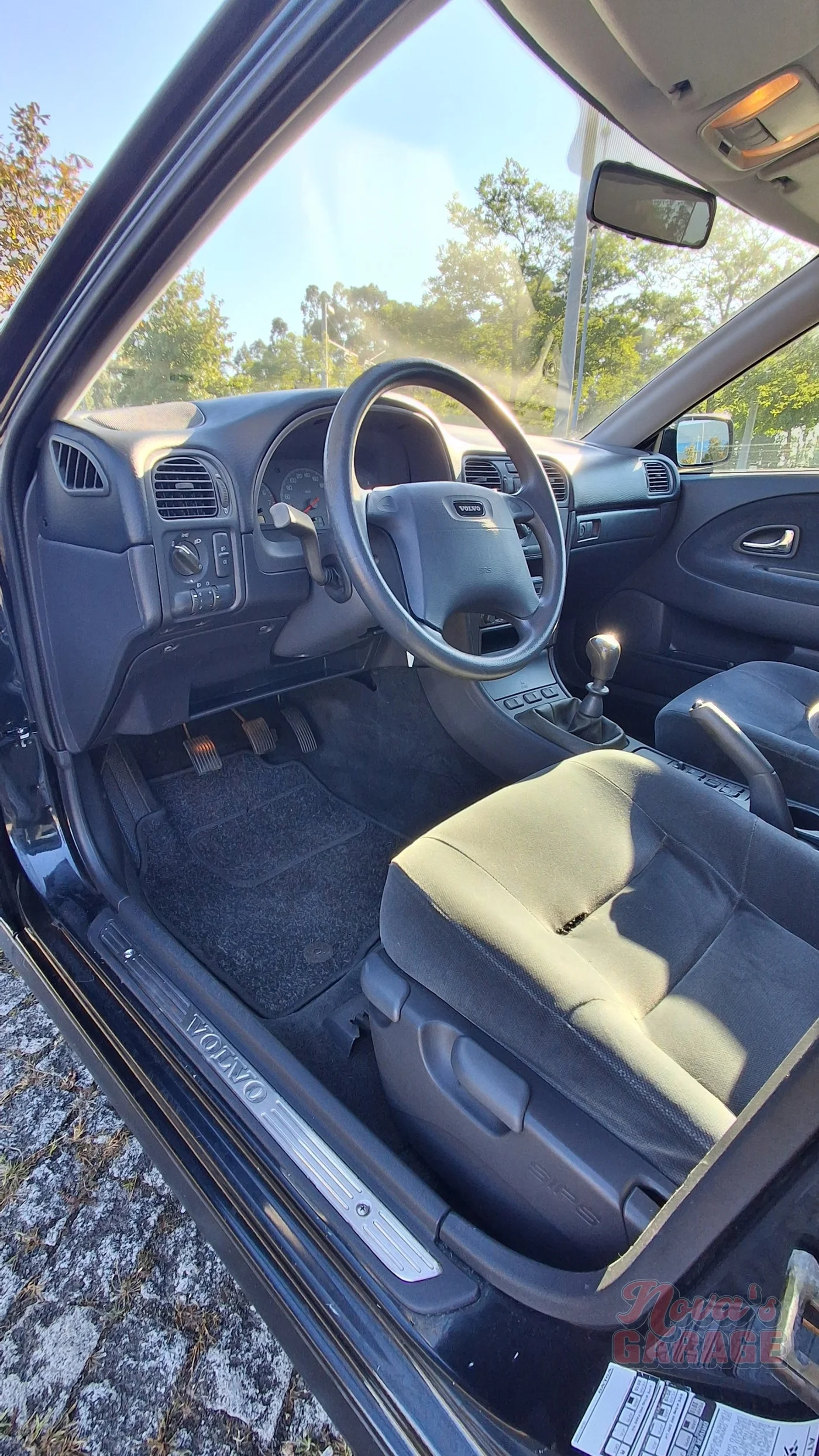 Interior 2 14
