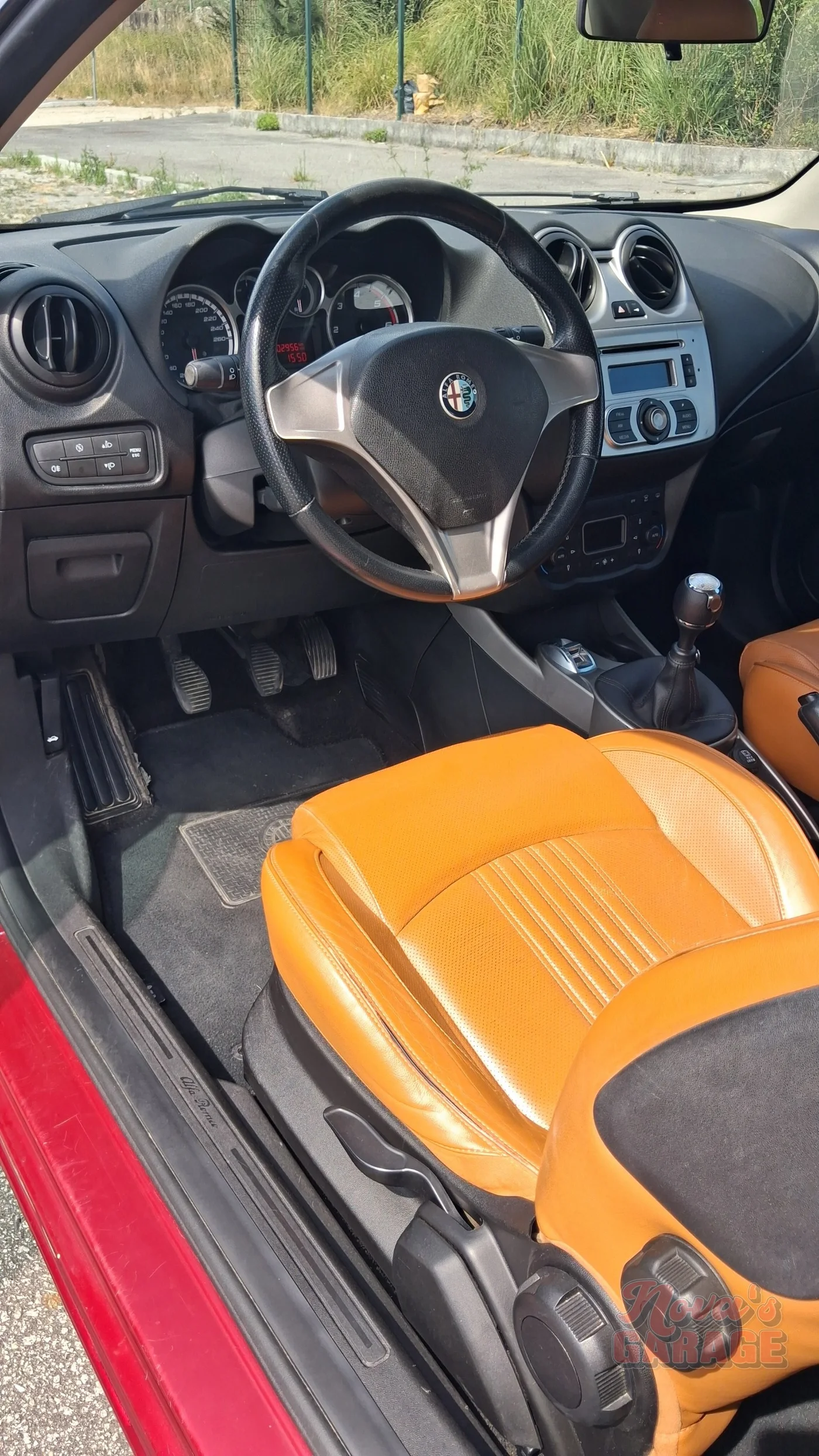 Interior 2 6