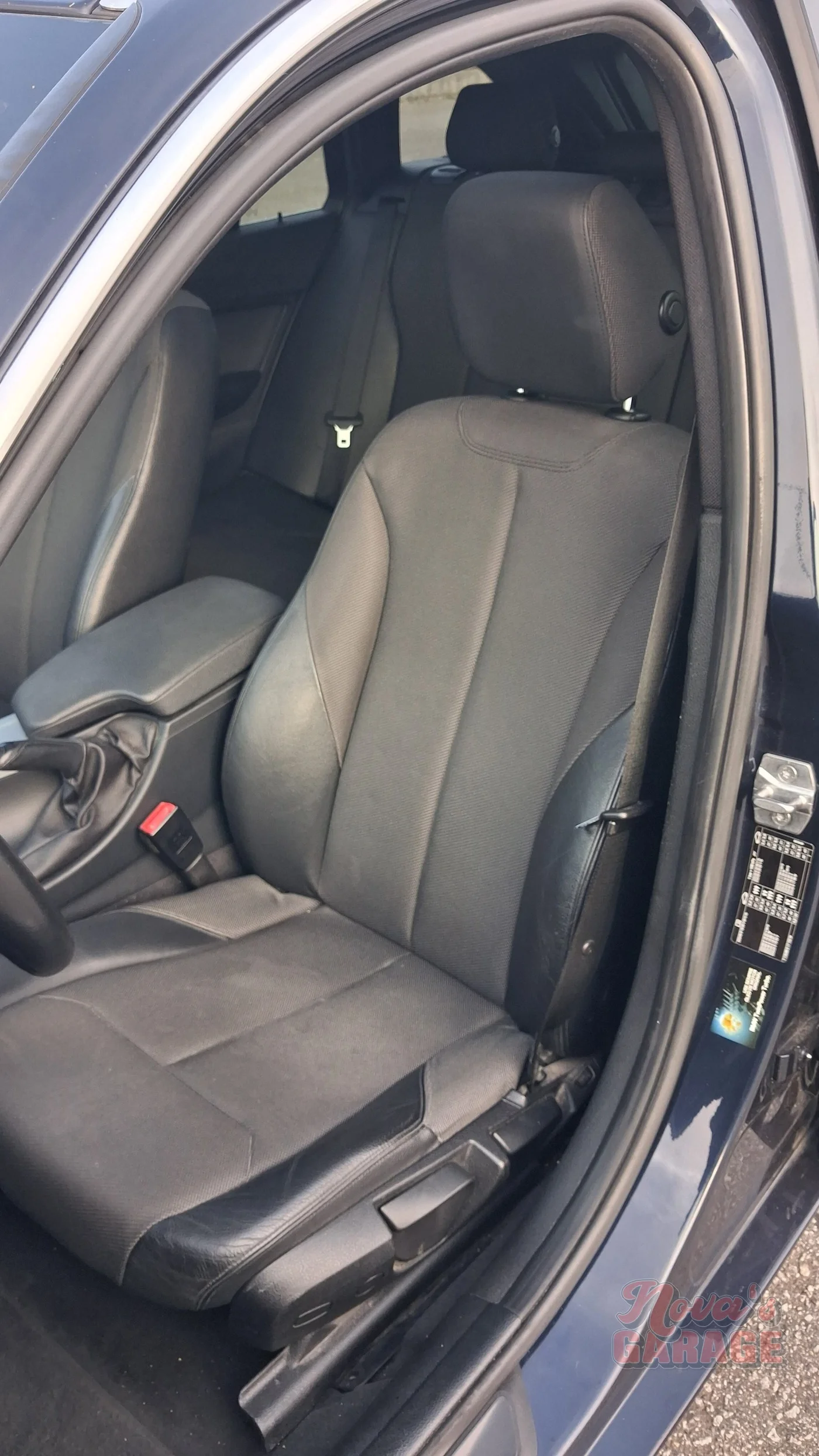Interior 2 7
