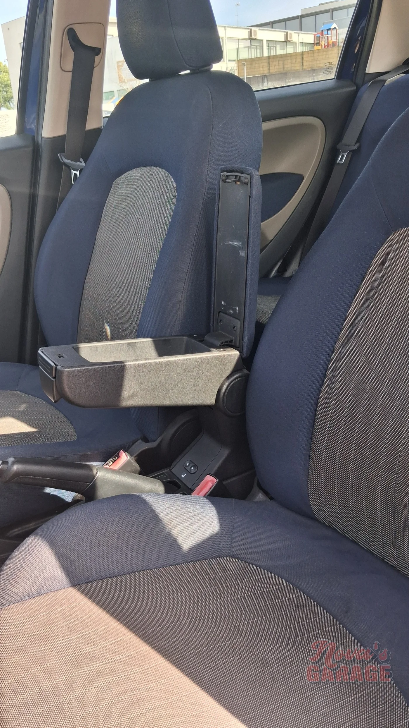 Interior 20 2