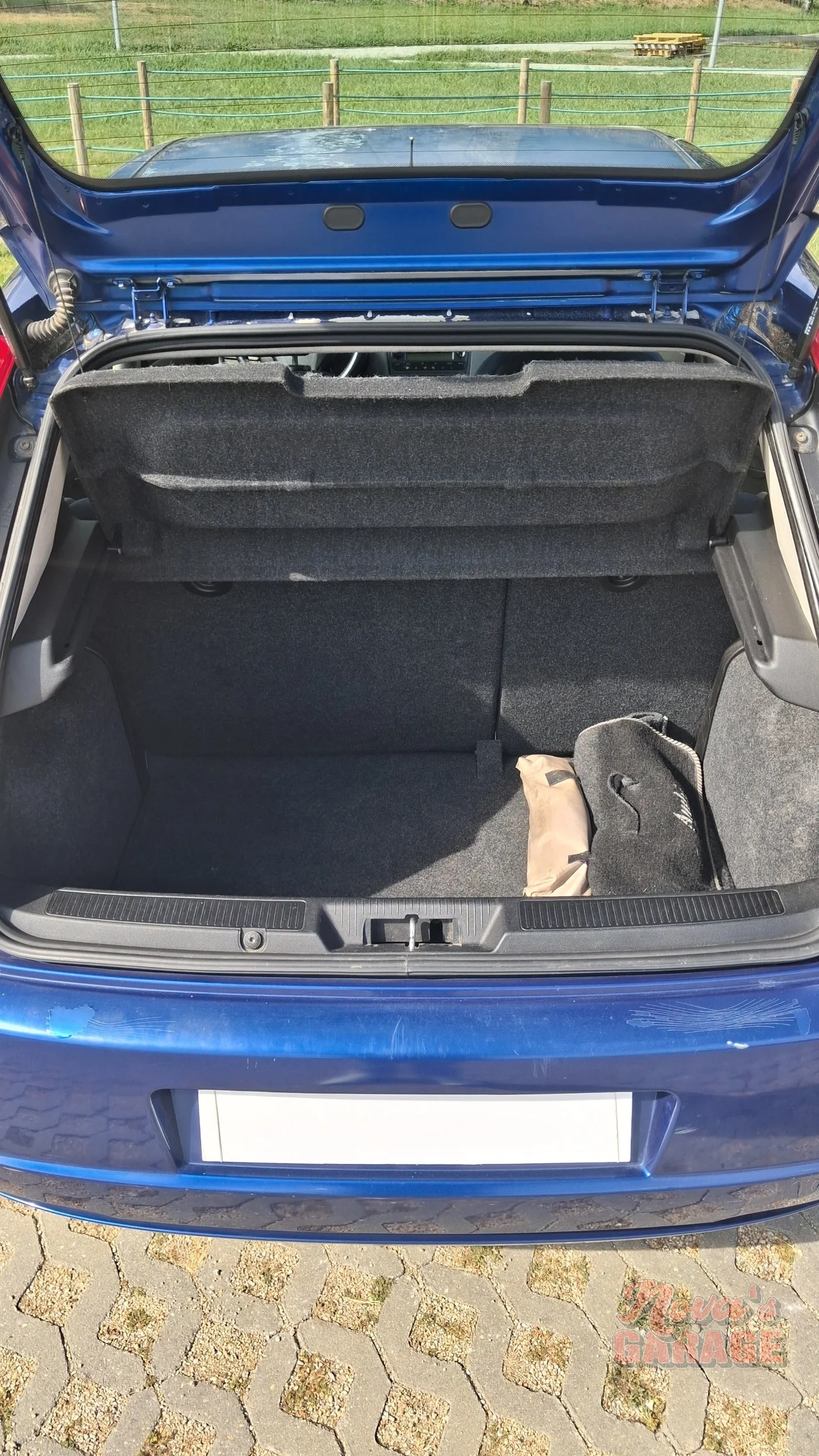 Interior 21 2