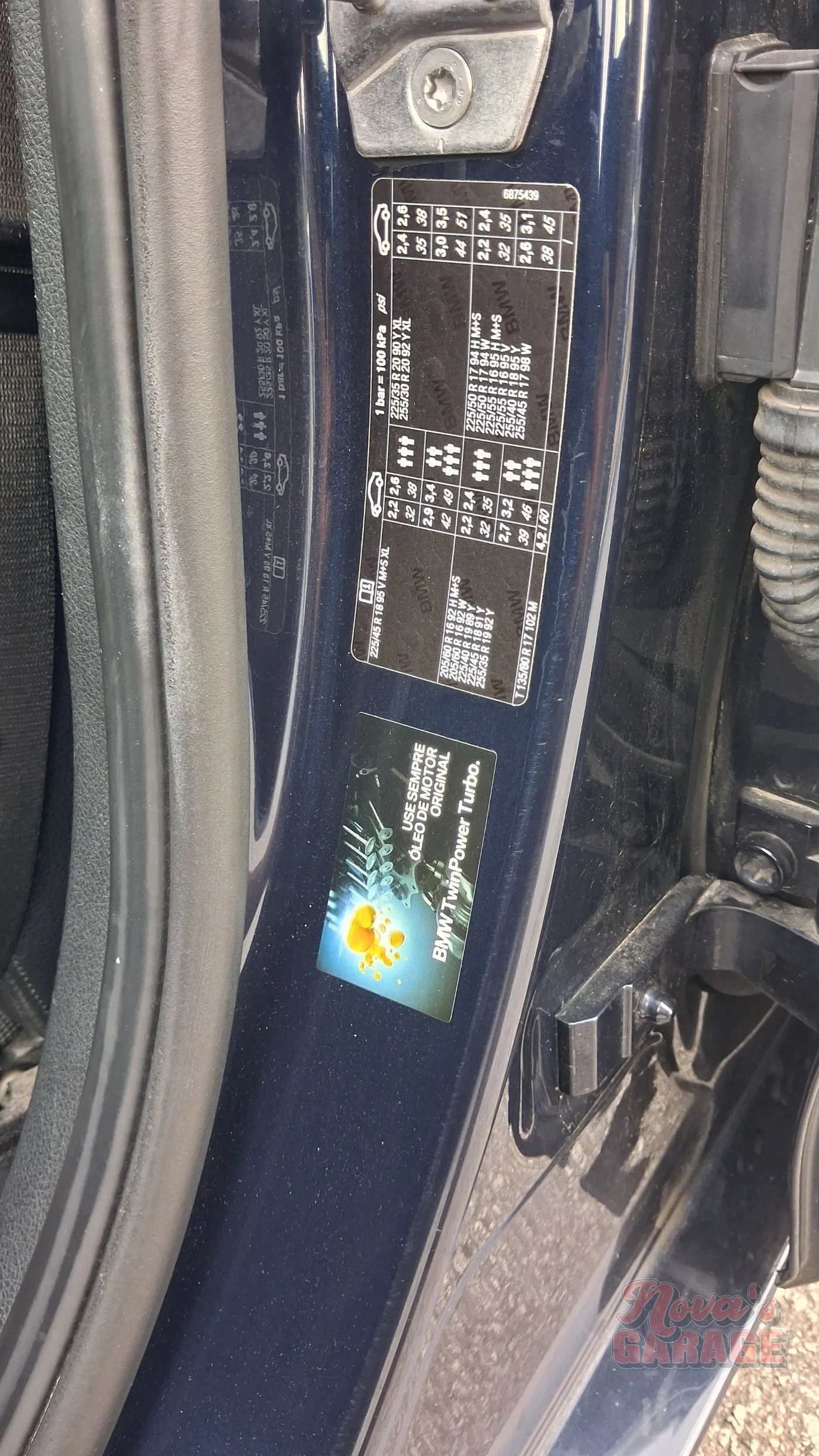 Interior 22