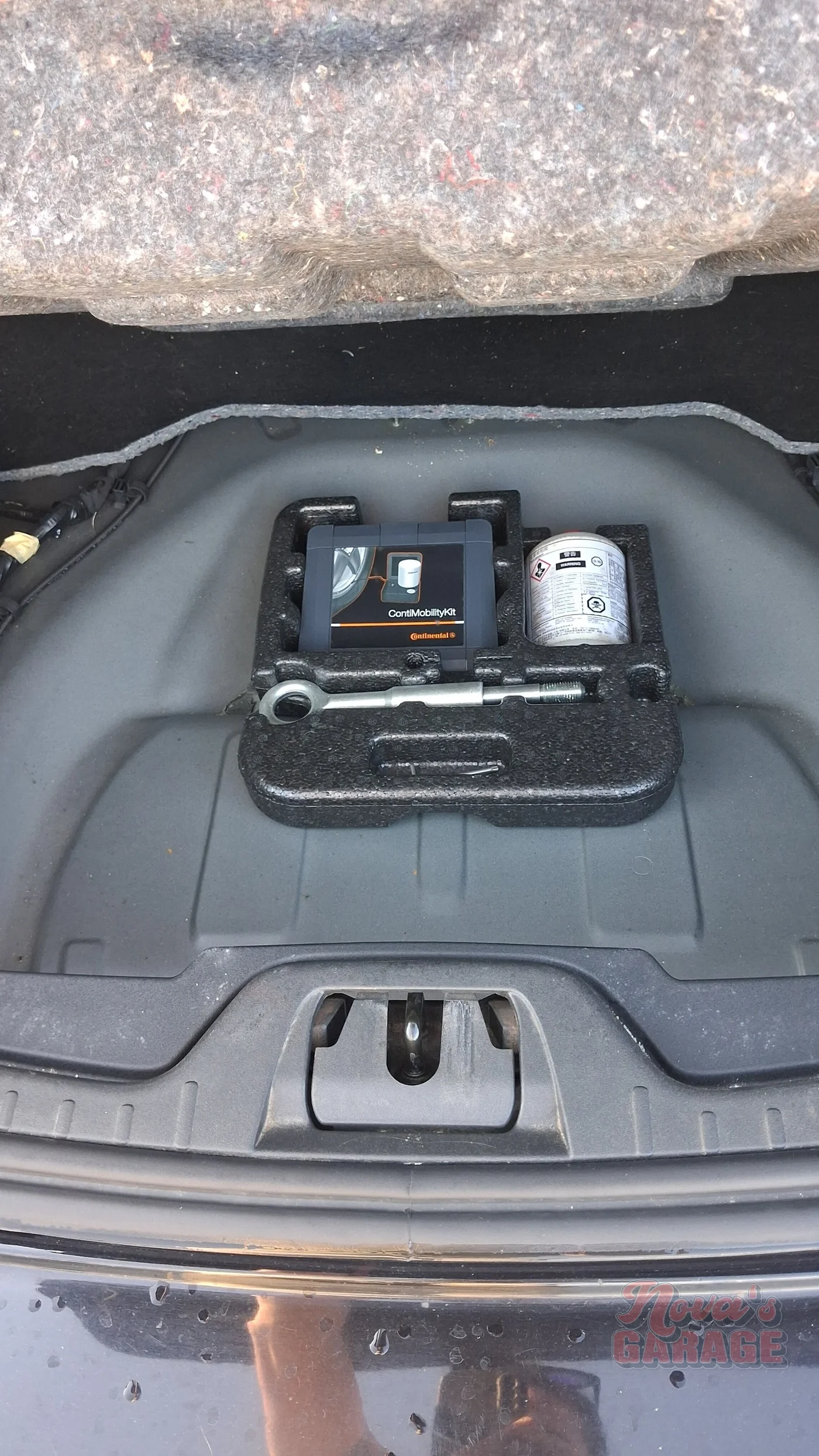 Interior 26