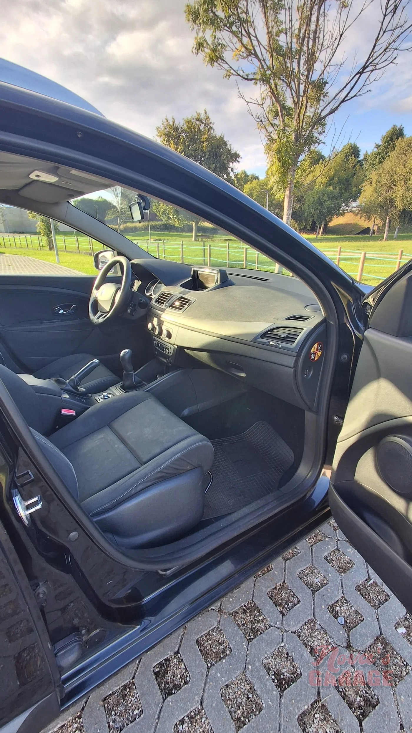 Interior 3 11