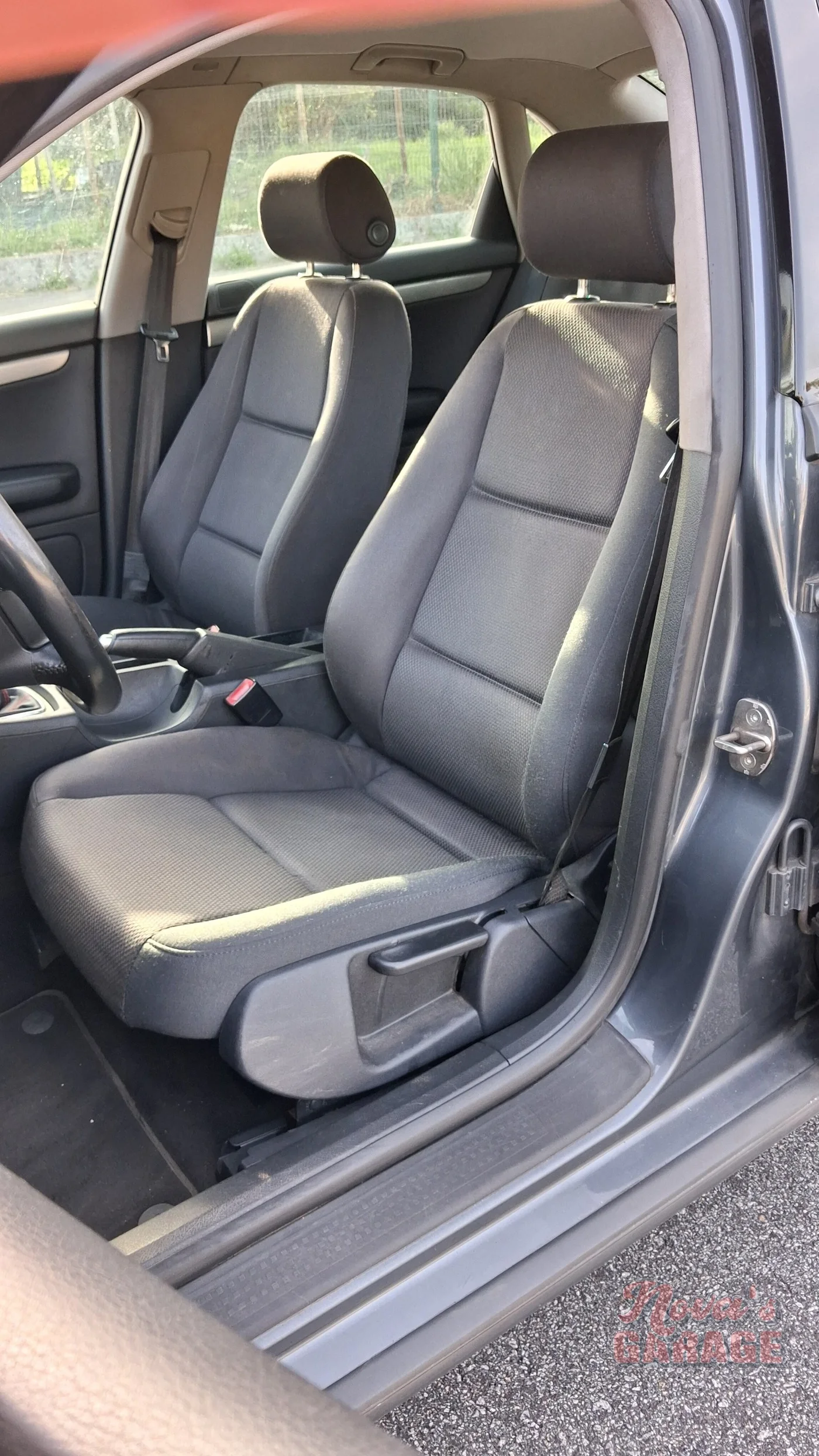 Interior 3 3