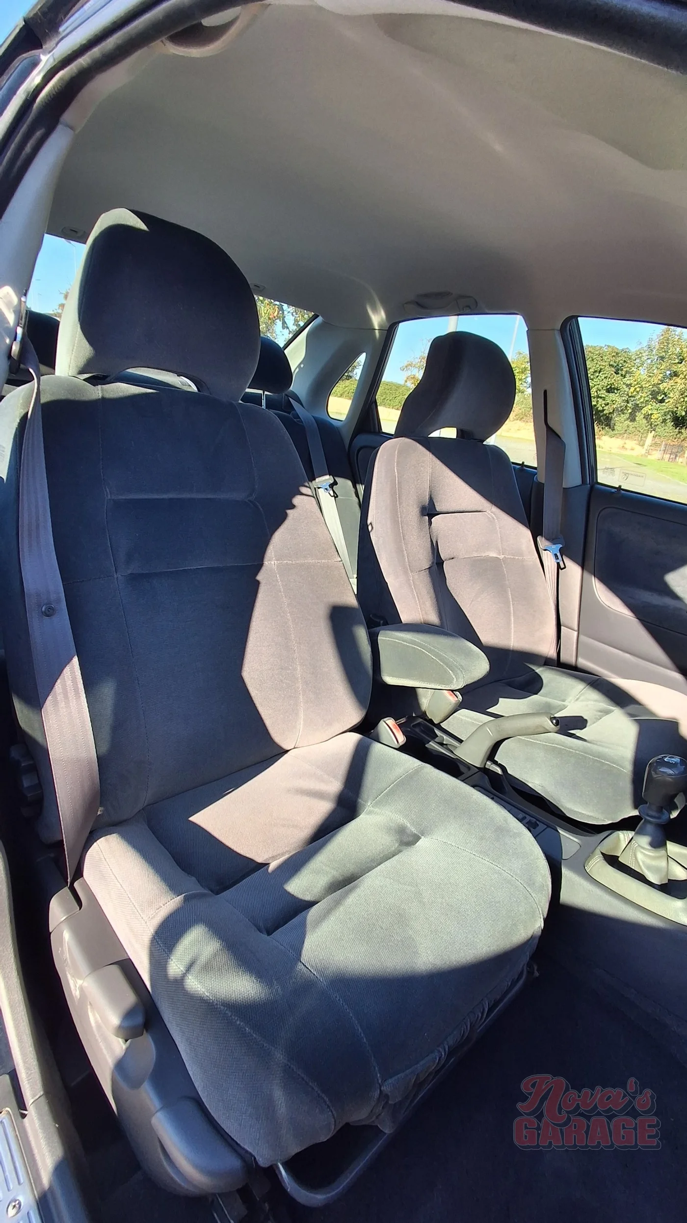 Interior 6 12
