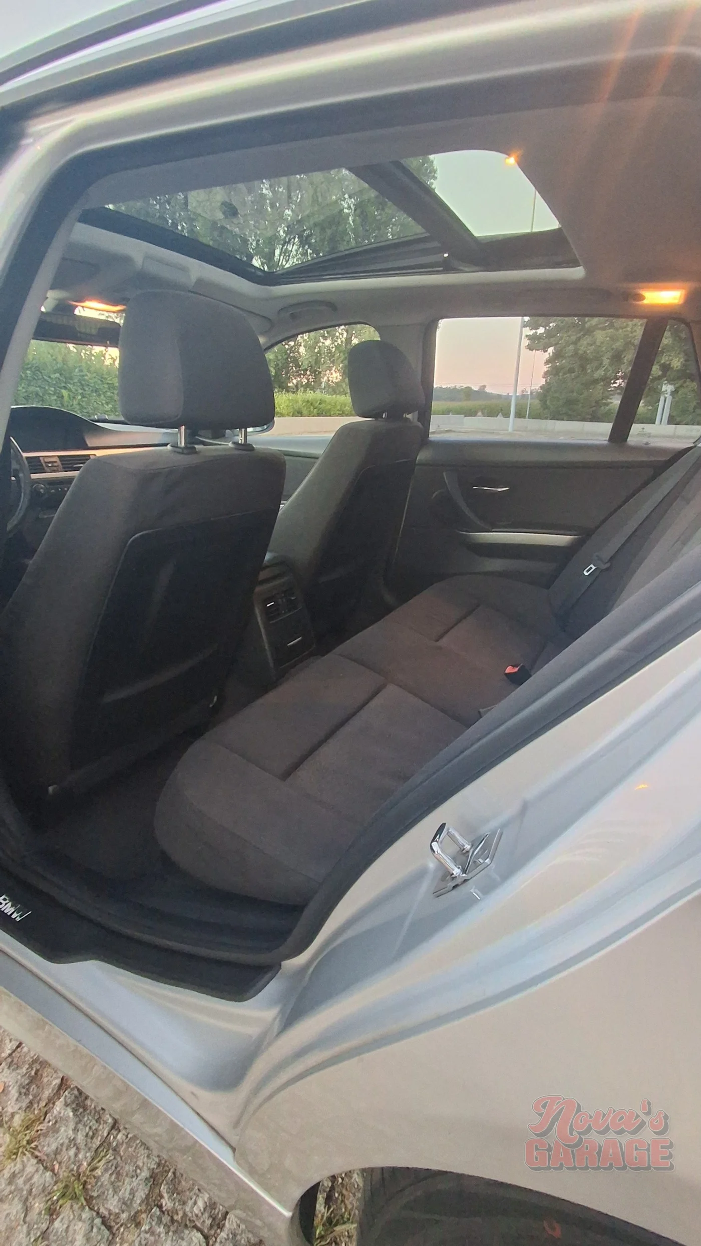 Interior 7 14