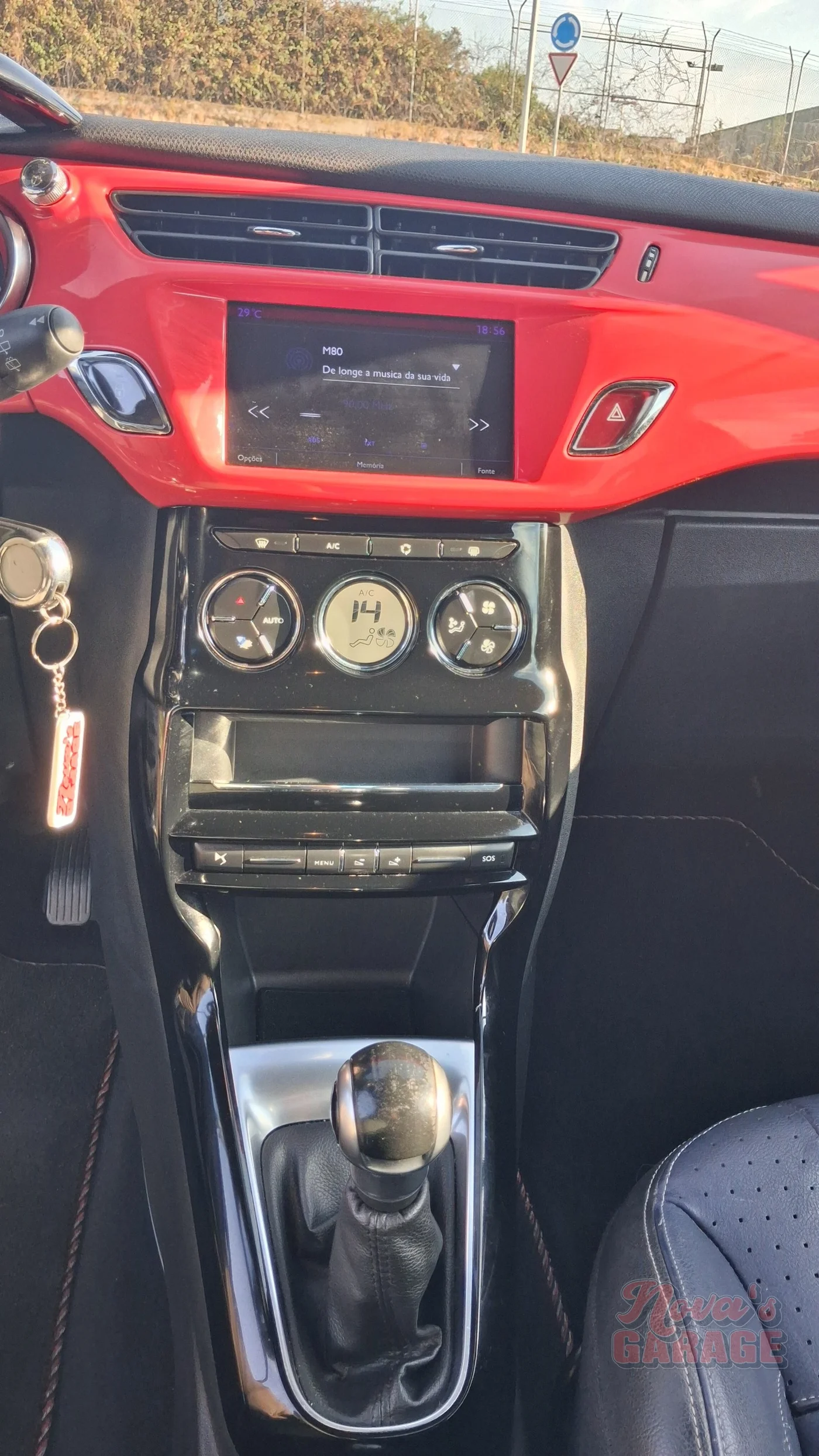 Interior 7 7