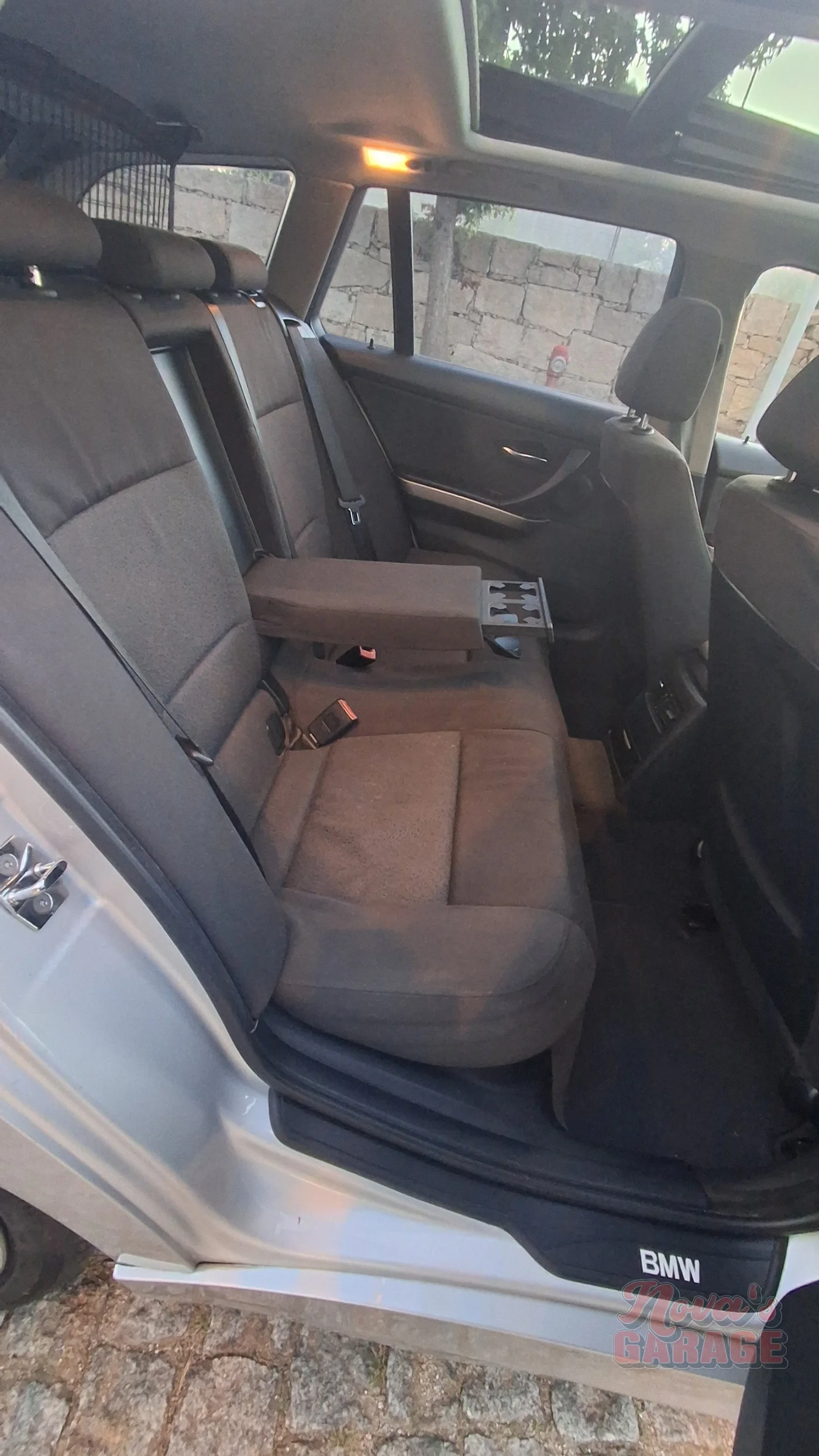 Interior 8 13