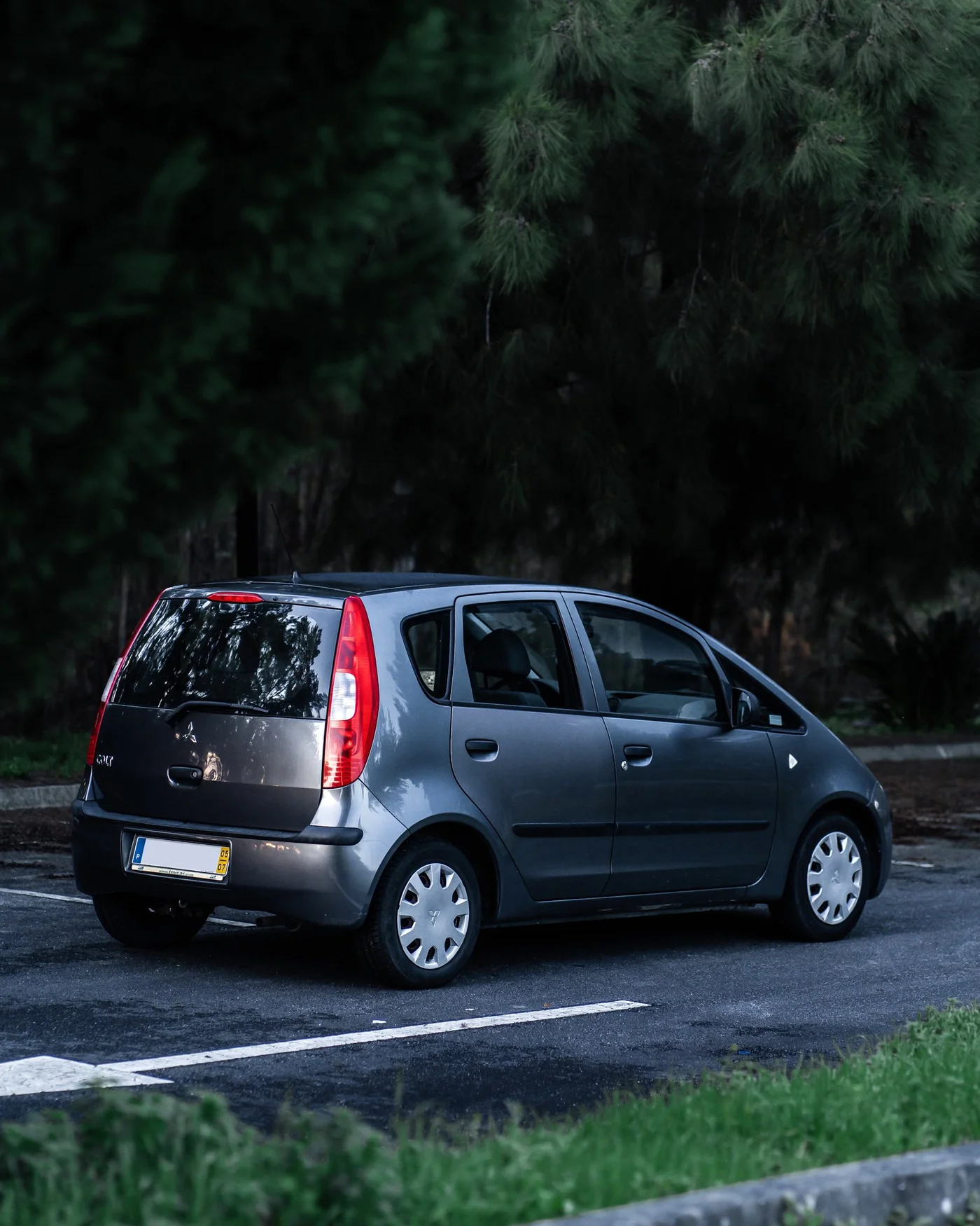 Mitsubishi Colt Exterior 8