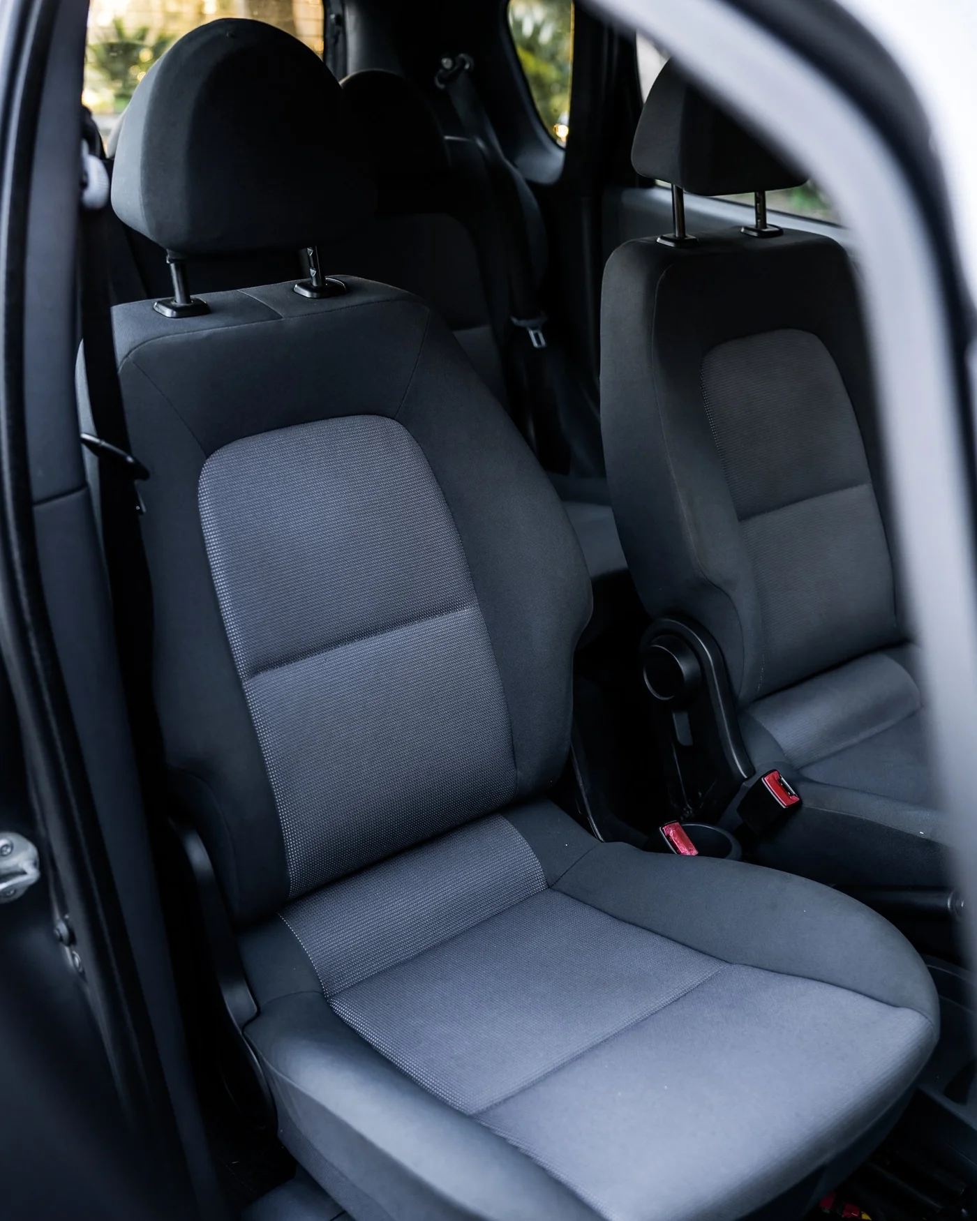 Mitsubishi Colt Interior 4