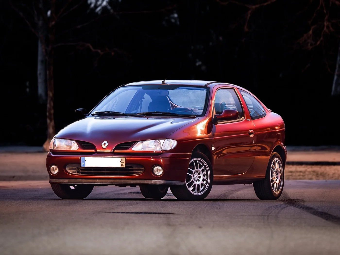 Renault Megane Coupe Exterior 1