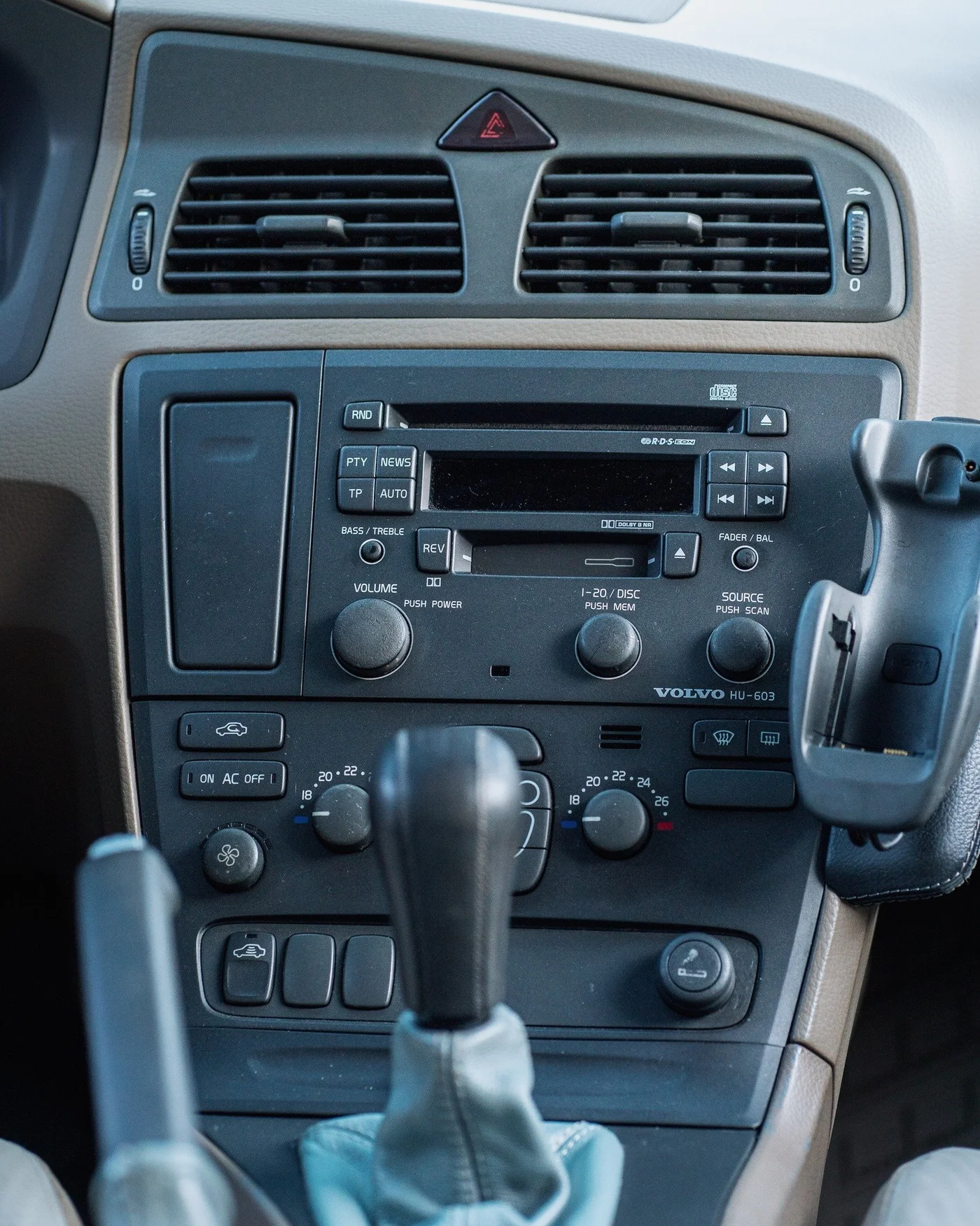 V70 Interior 5
