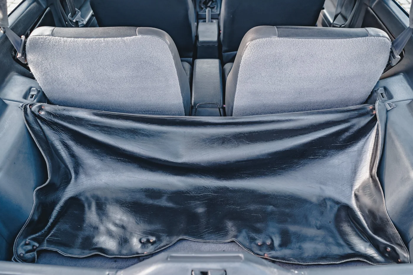 Volvo 480 Interior 6 1